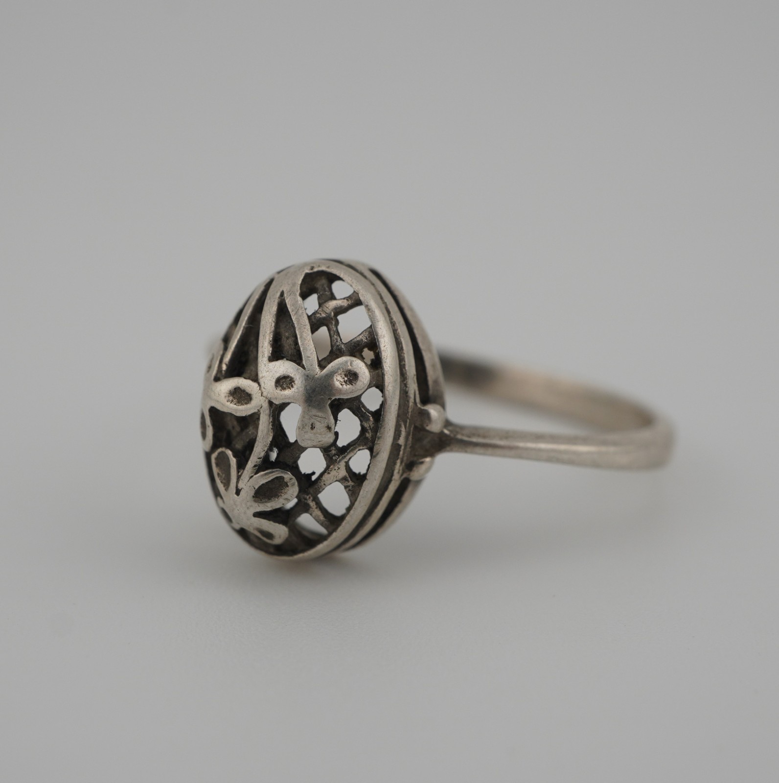 USSR 875 Silver Ring – Vintage Soviet Women’s Jewelry Size 9 / 19