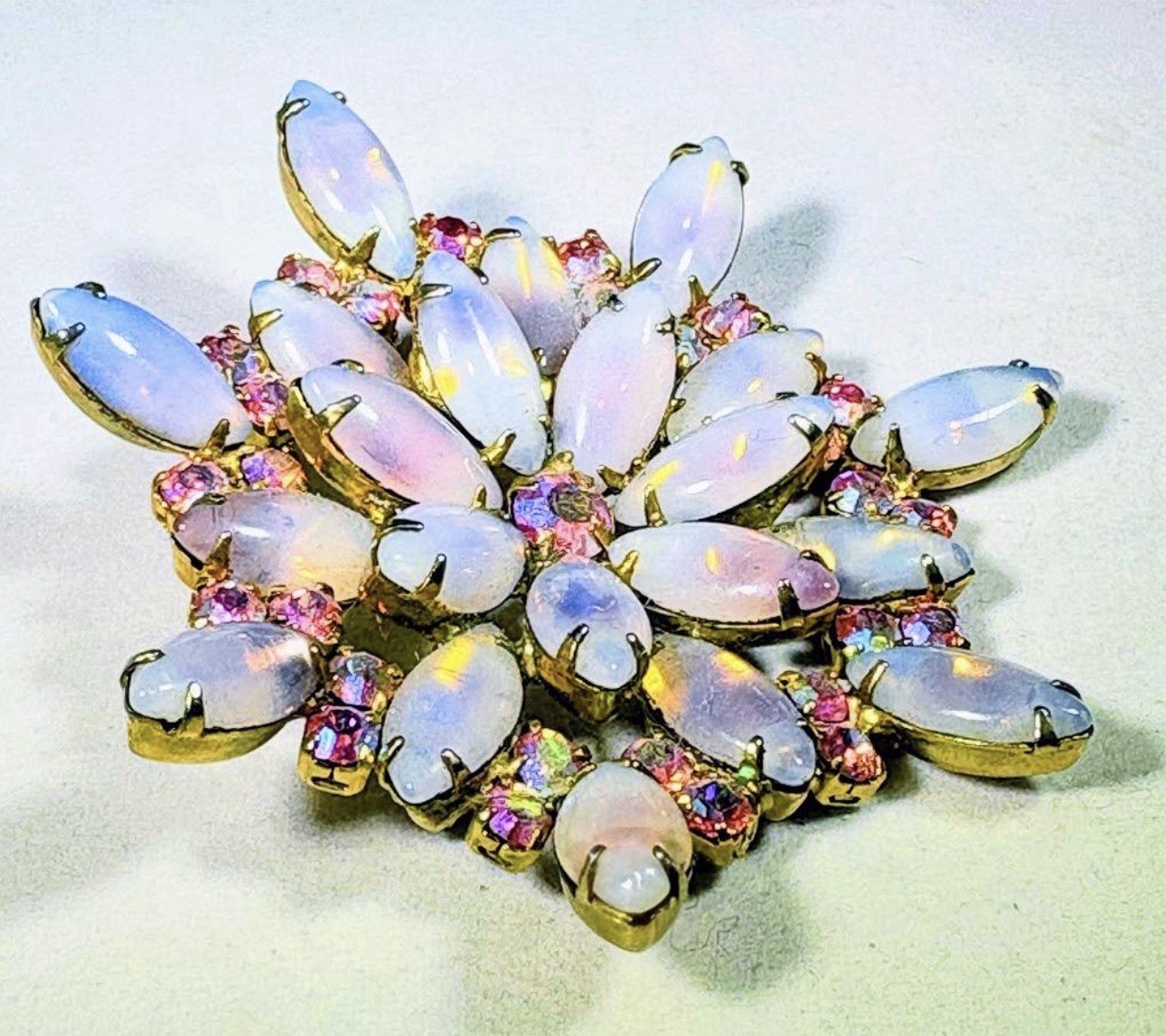 Vintage Juliana D&E Pink Moonstone Aurora Borealis Starburst Brooch Earrings Set