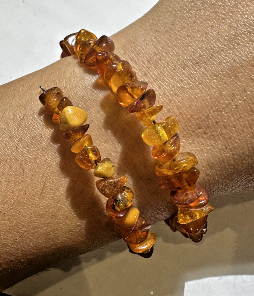 Natural Baltic Golden Honey Amber Pebble Beads Wrap Memory Wire 8.4g Bracelet