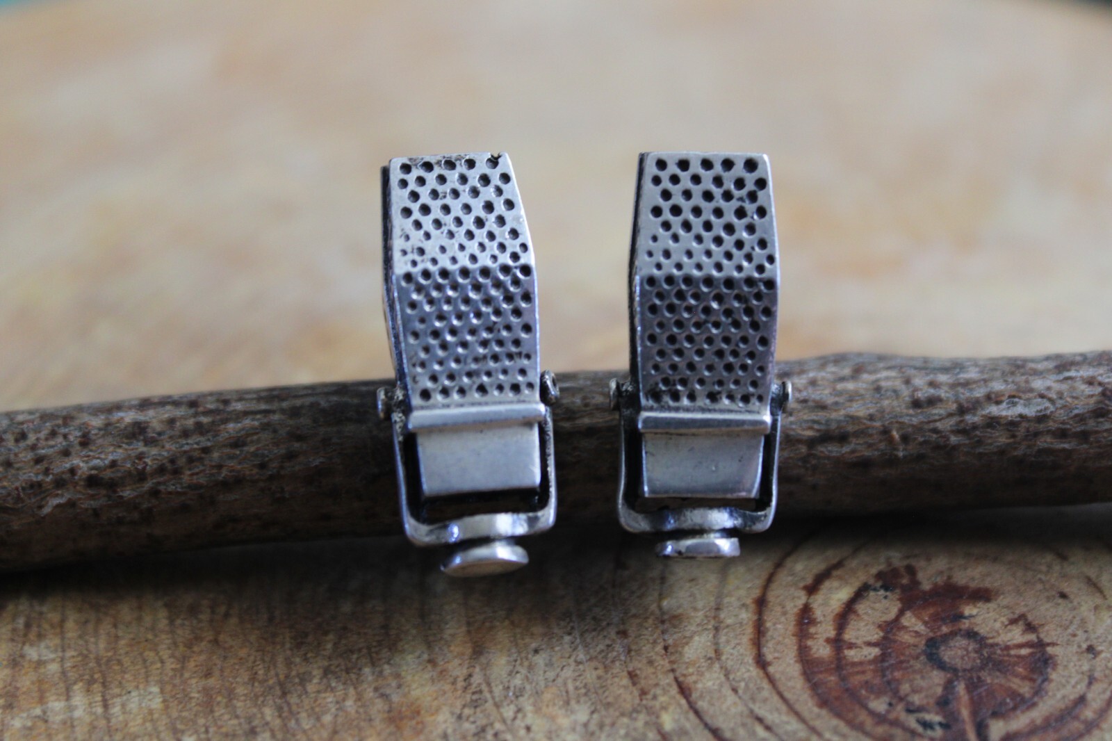Fenwick & Sailors Sterling Silver Ribbon Microphone Mic Cufflinks 1950’s