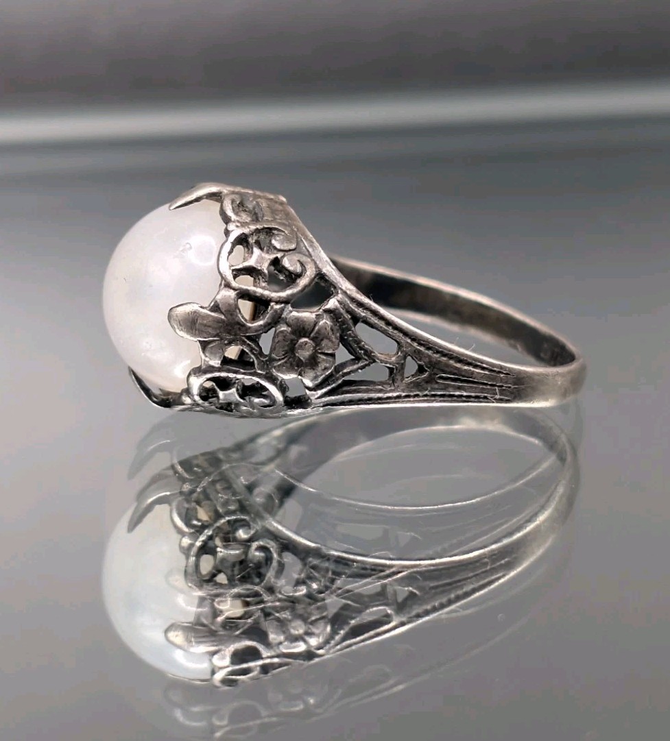 (4) MAGICAL MOONLIGHT! Antique Arts & Crafts Ring STERLING Silver Opaline Glass