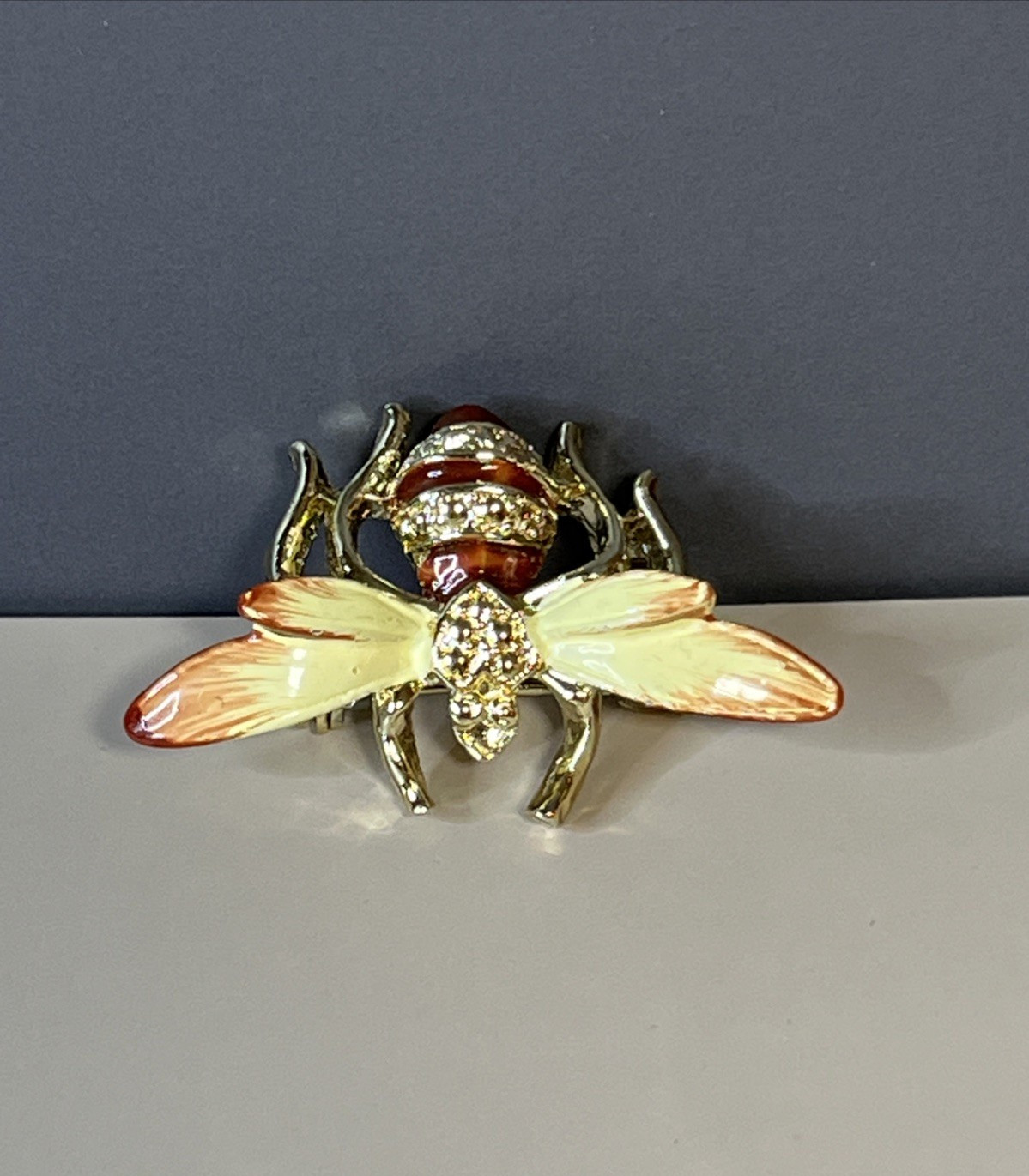 Vintage Brooch Bee Bug Insect Enameled Gold Tone Nature