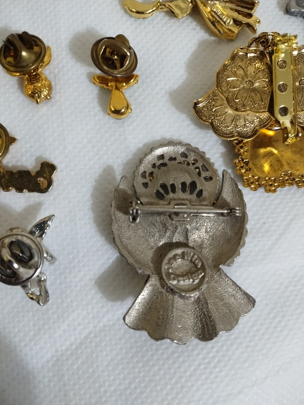 Vintage to Now ANGELS Pins Brooches 25 Pcs Read Description!