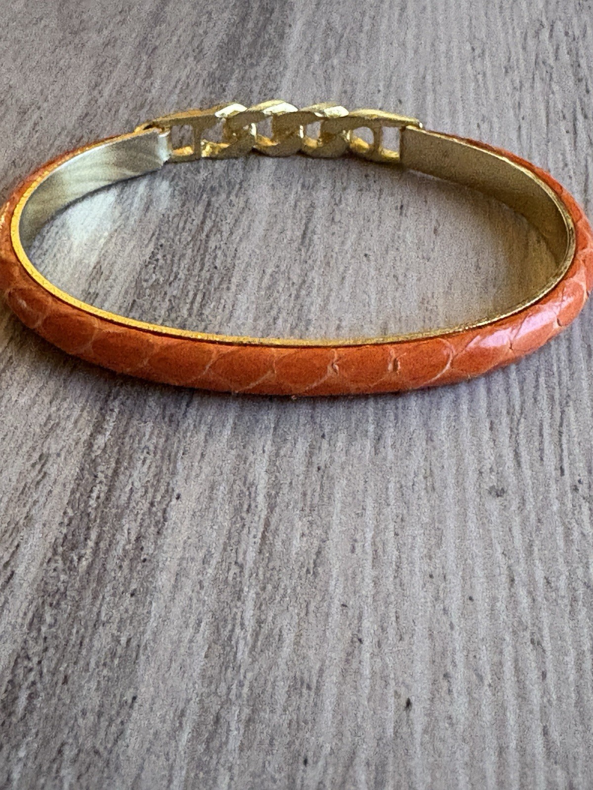 Vintage SIGNED, FLORENCE ITALY 24KT PLATED BRACELET.