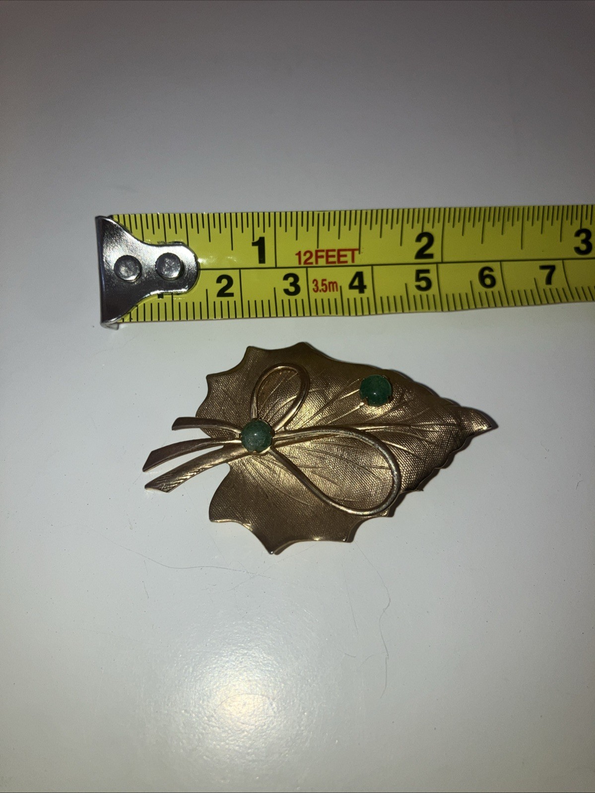 Vintage Gold Tone Green Beads Leaf And Bow Brooch Pin Small Emerald Green