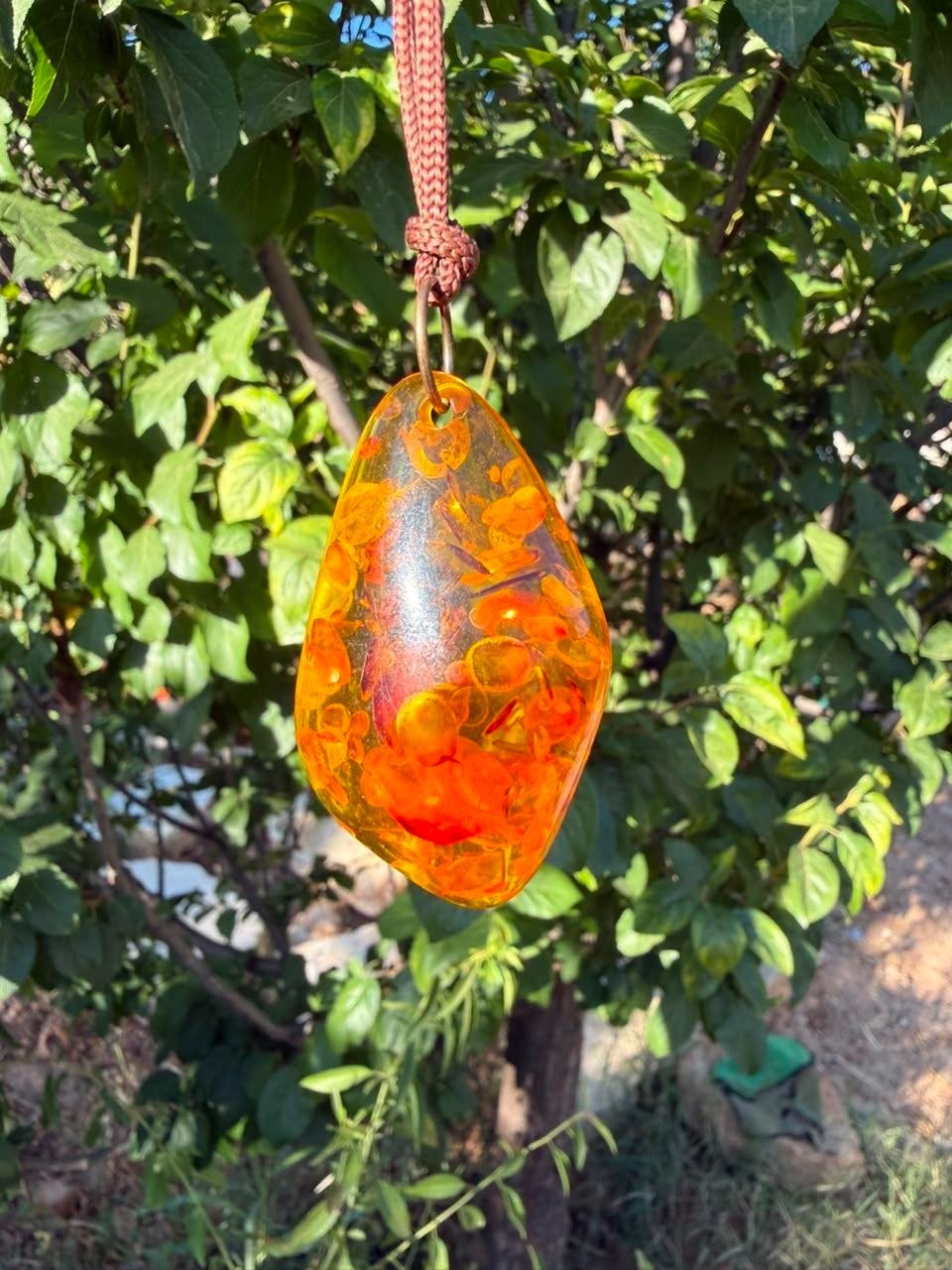 Vintage Style Amber Color Pendant Necklace Adjustable Cord 15g Jewelry