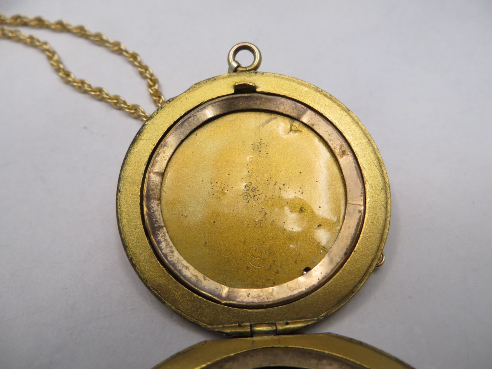 Vintage B&B 14k GF Yellow Gold Filled Chain Necklace Large CZ Cross Locket #408