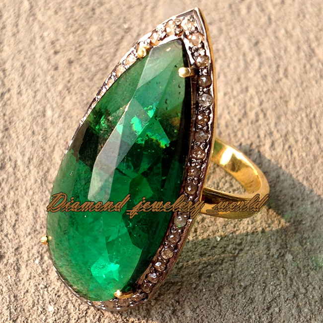 Gorgeous 0.85ctw Rose Cut Diamond Emerald Studded Silver Victorian Ring Jewelry