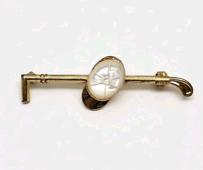 Vintage Gold Tone Golf Club & Hat Pin Brooch Iron Putter MOP Style Golfing Gift