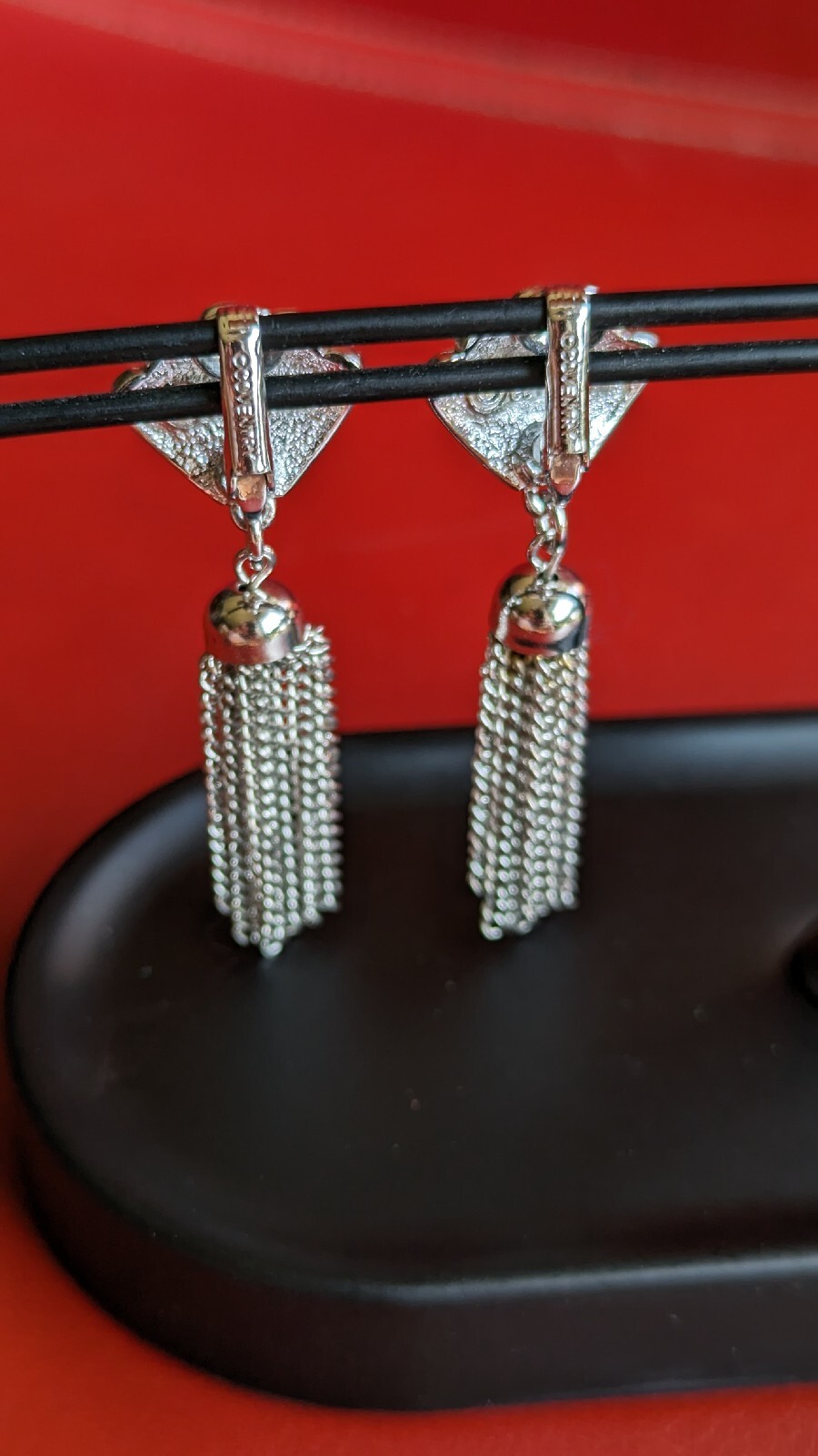 Vintage Sarah Coventry Silver Tone Shell Chain Tassel Dangle CLIP Earrings