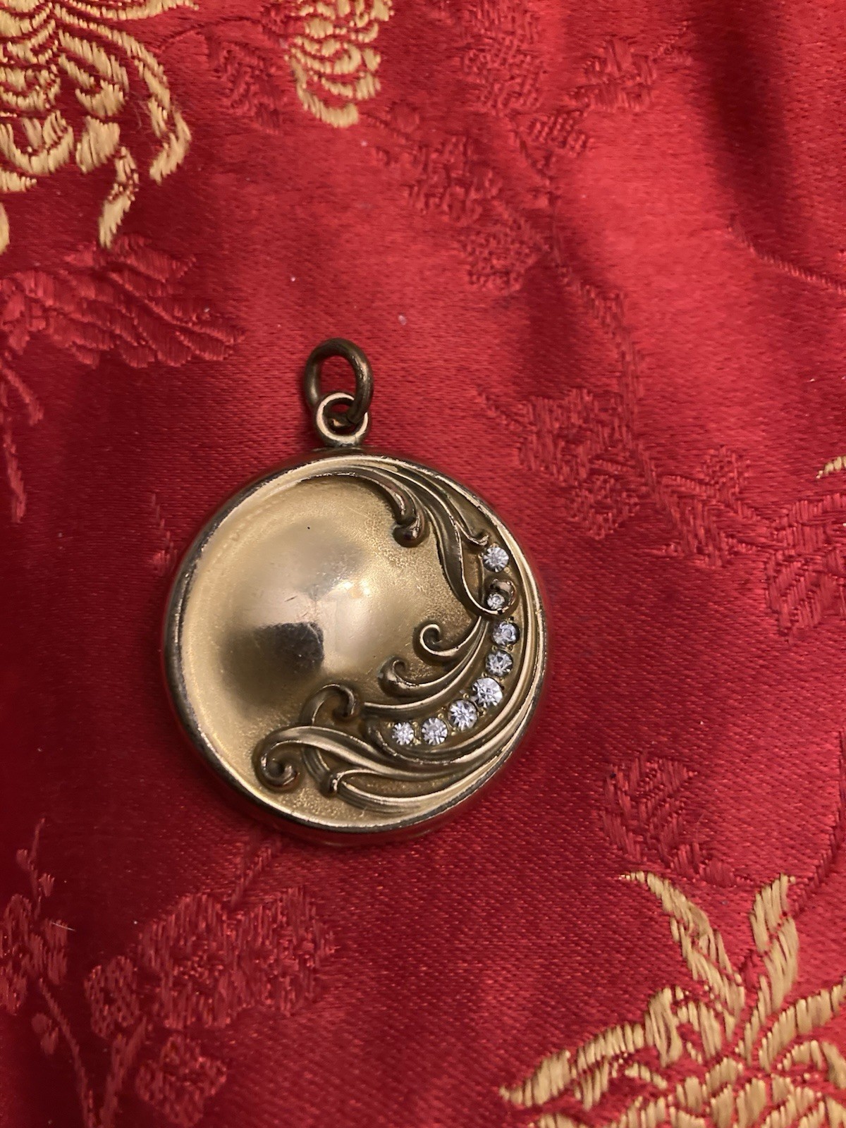 Victorian Gold Locket, Previously Owned. 1 WWII snapshot of A Navy Corpsman