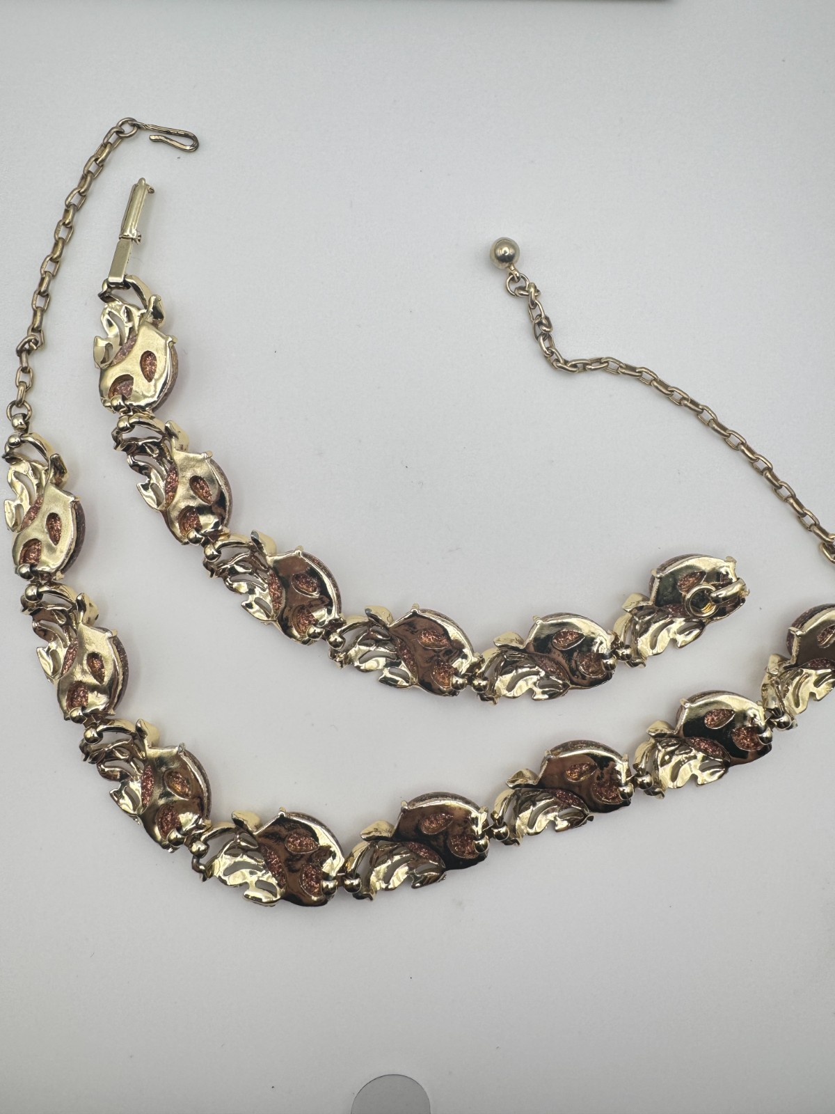 Vtg Speckled Necklace Bracelet Set Gold Tone Faux Goldstone & Enamel Panel 17″