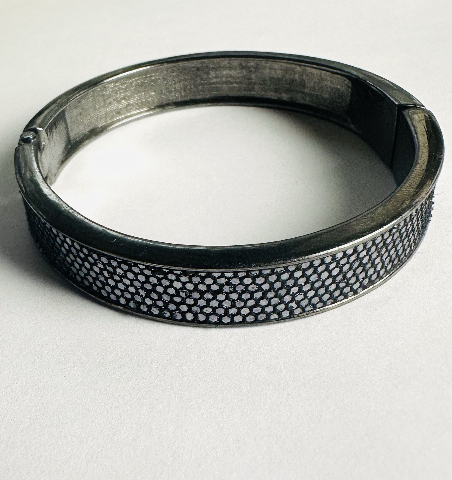 Dark Sparkle Goth Charcoal Grey Bangle Clamper Bracelet Glam 7” Magnetic Closure