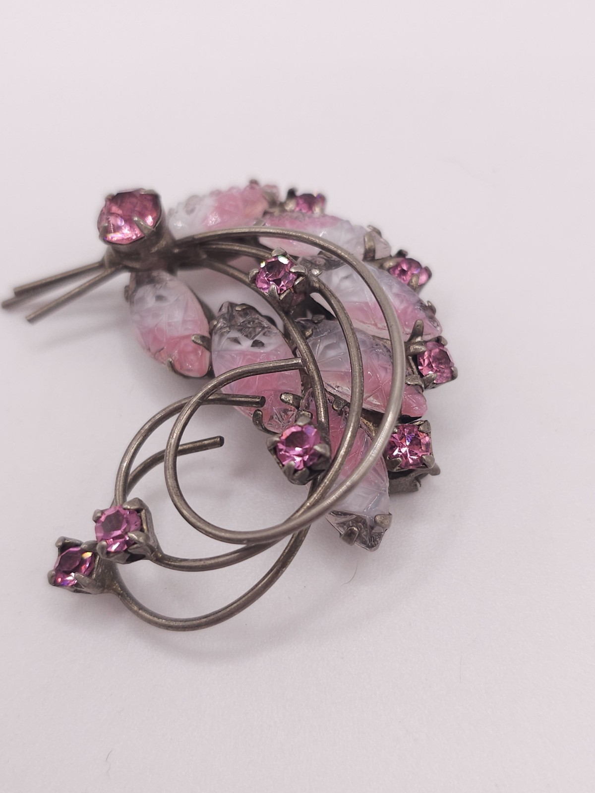 VTG Pink Givre Molded Glass Rhinestone Brooch Spray Silver Tone
