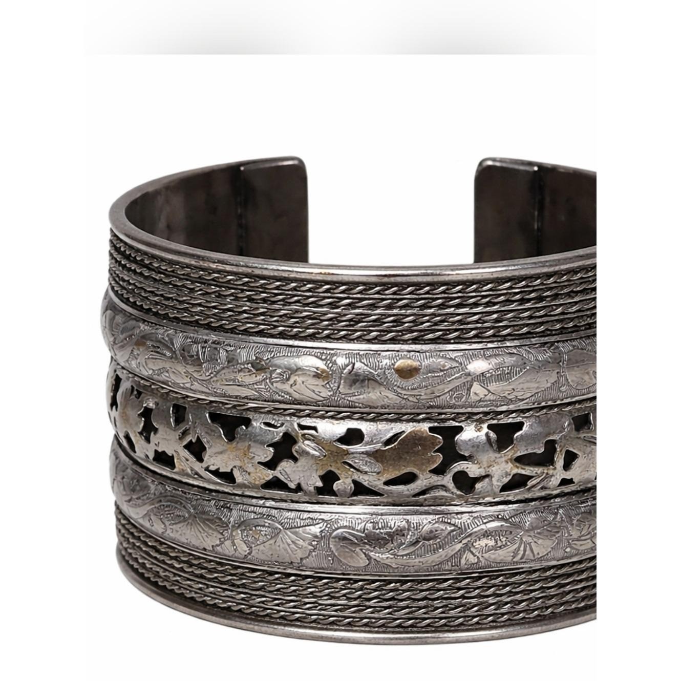 Vintage Silver Tone Wide Cuff Bracelet Openwork Floral Etched Mesh Statement