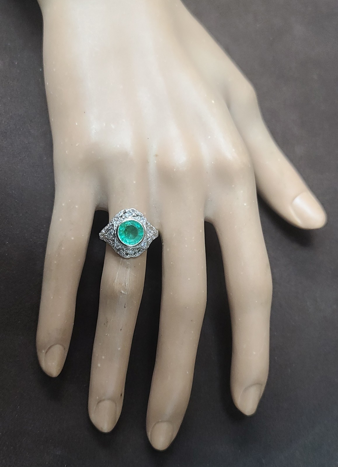 Vintage 14k White Gold Engagement Ring 1.35CT. Natural Round Colombian Emerald