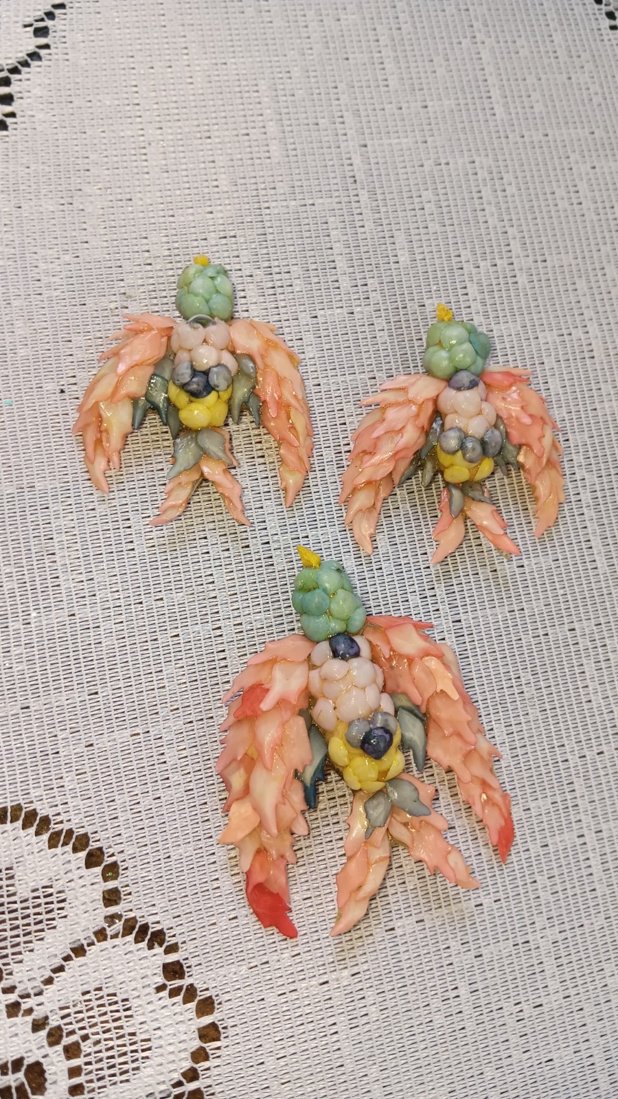 Vintage Shell Bird Pins Brooch