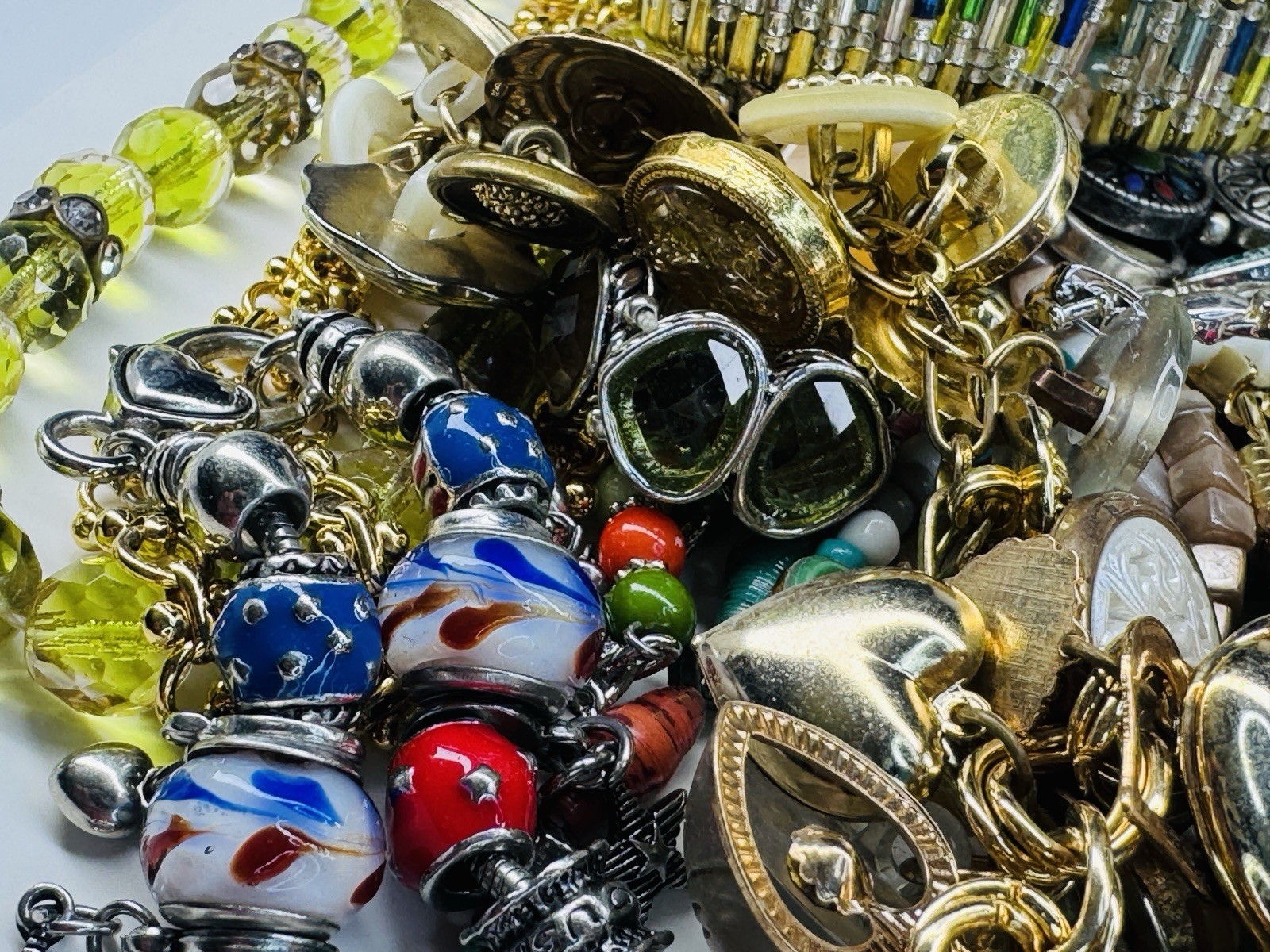 Necklace Bracelet Jewelry Lot Unsigned Over 110 Pieces Resellers All Wearable