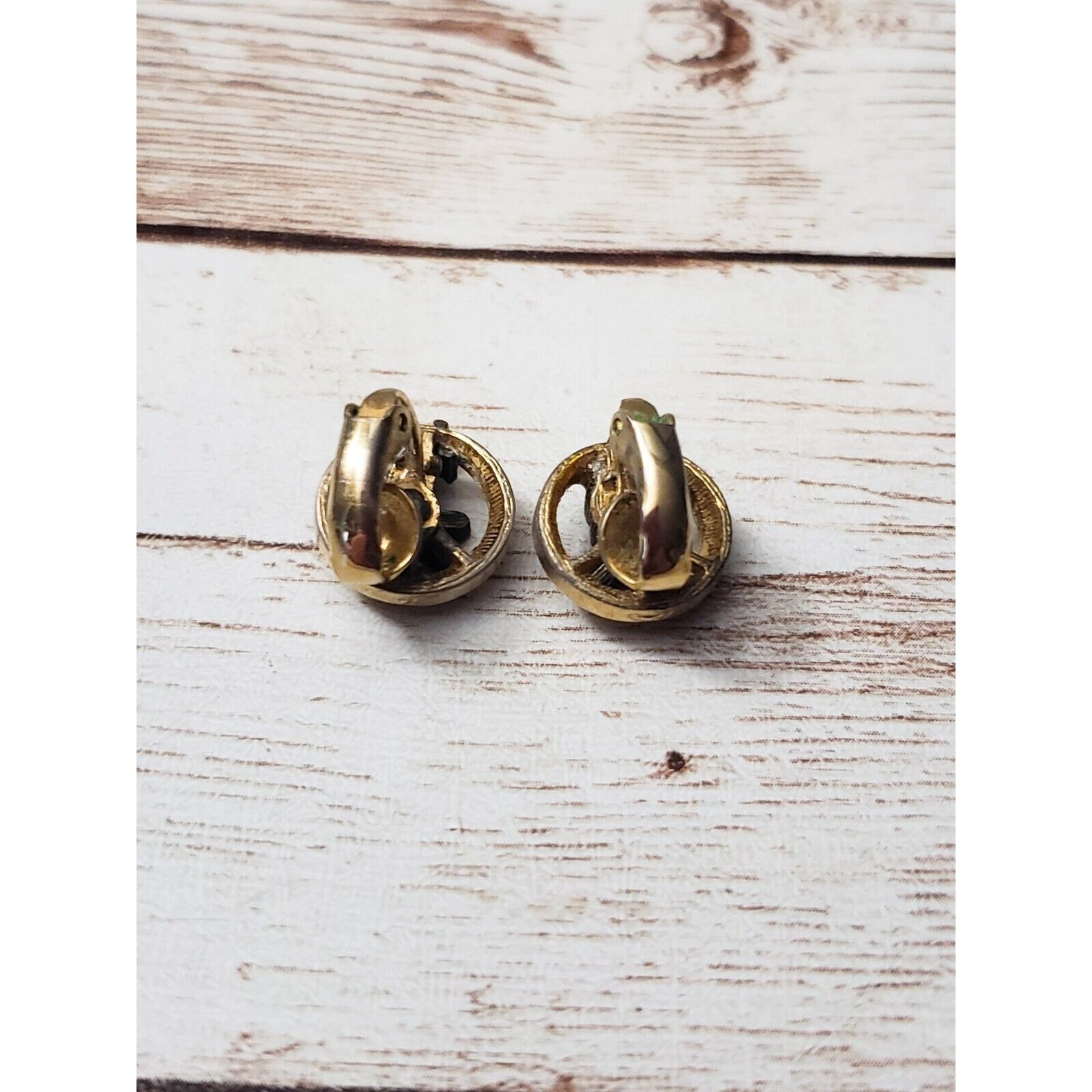 Vintage Clip On Earrings – Small Gold Tone Circle with Dark Grey Flowers