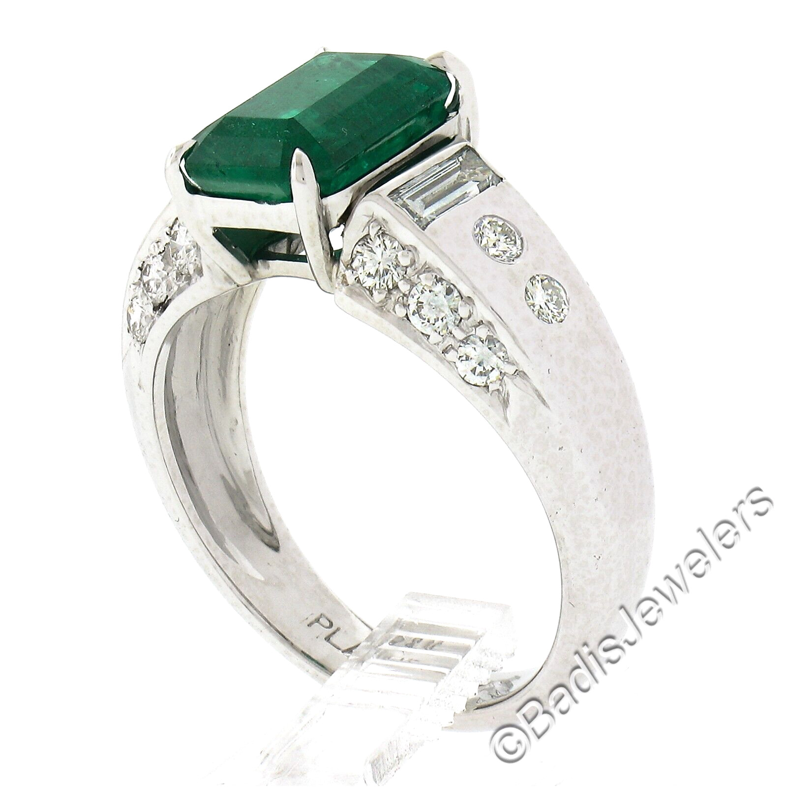 Platinum 3.67ctw GIA Octagonal Green Emerald w/ Baguette & Round Diamond Ring