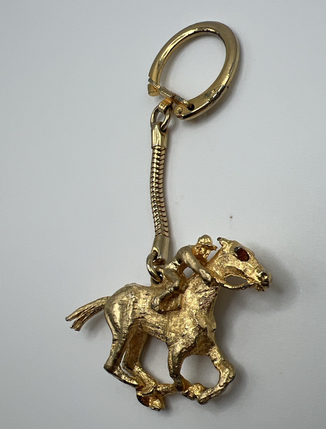Vintage Edlee Gold Tone Heavy Metal Jockey And Horse Rhinestone Eyes Keychain