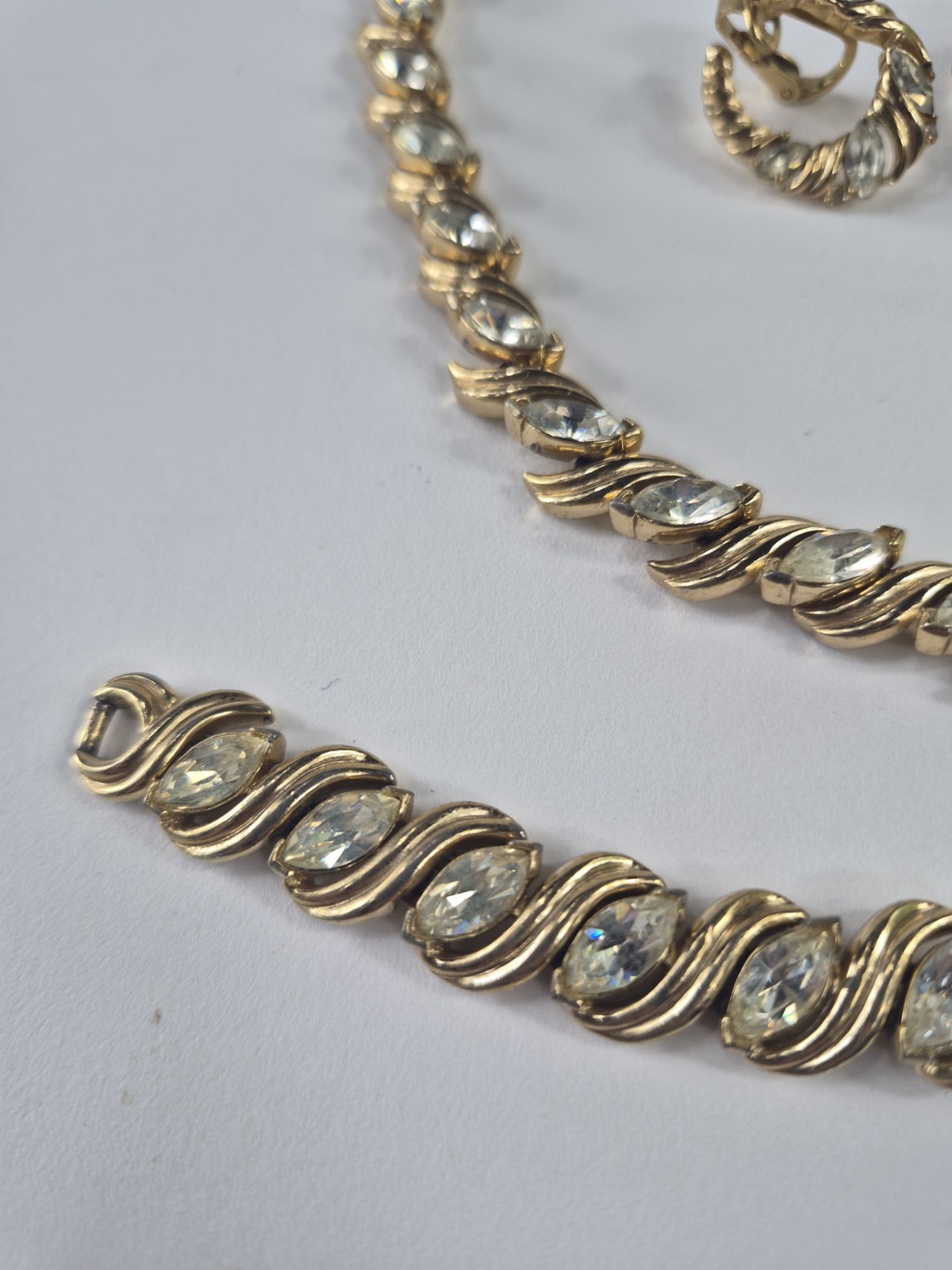 Vintage Crown Trifari Rhinestone Necklace Bracelet Earrings Full Set Original