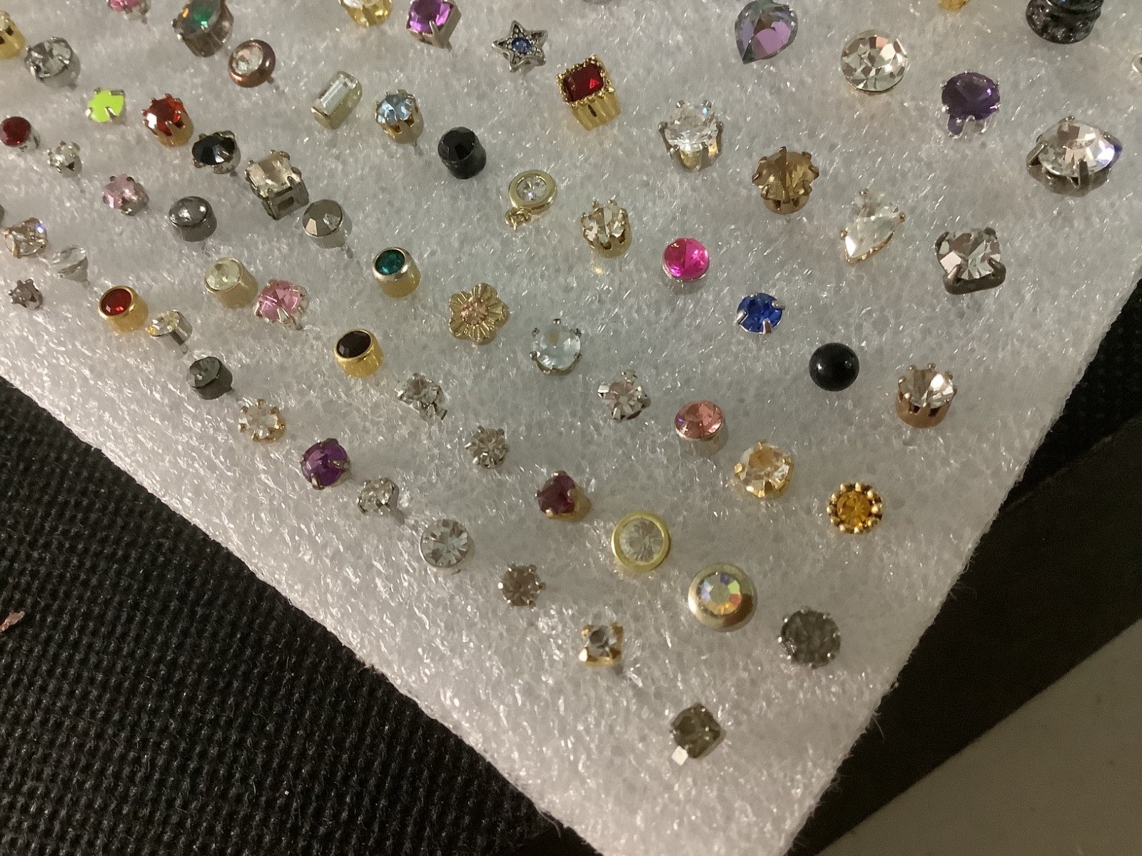 Huge lot of mixed vintage SINGLE stud earrings various unknown stones materials