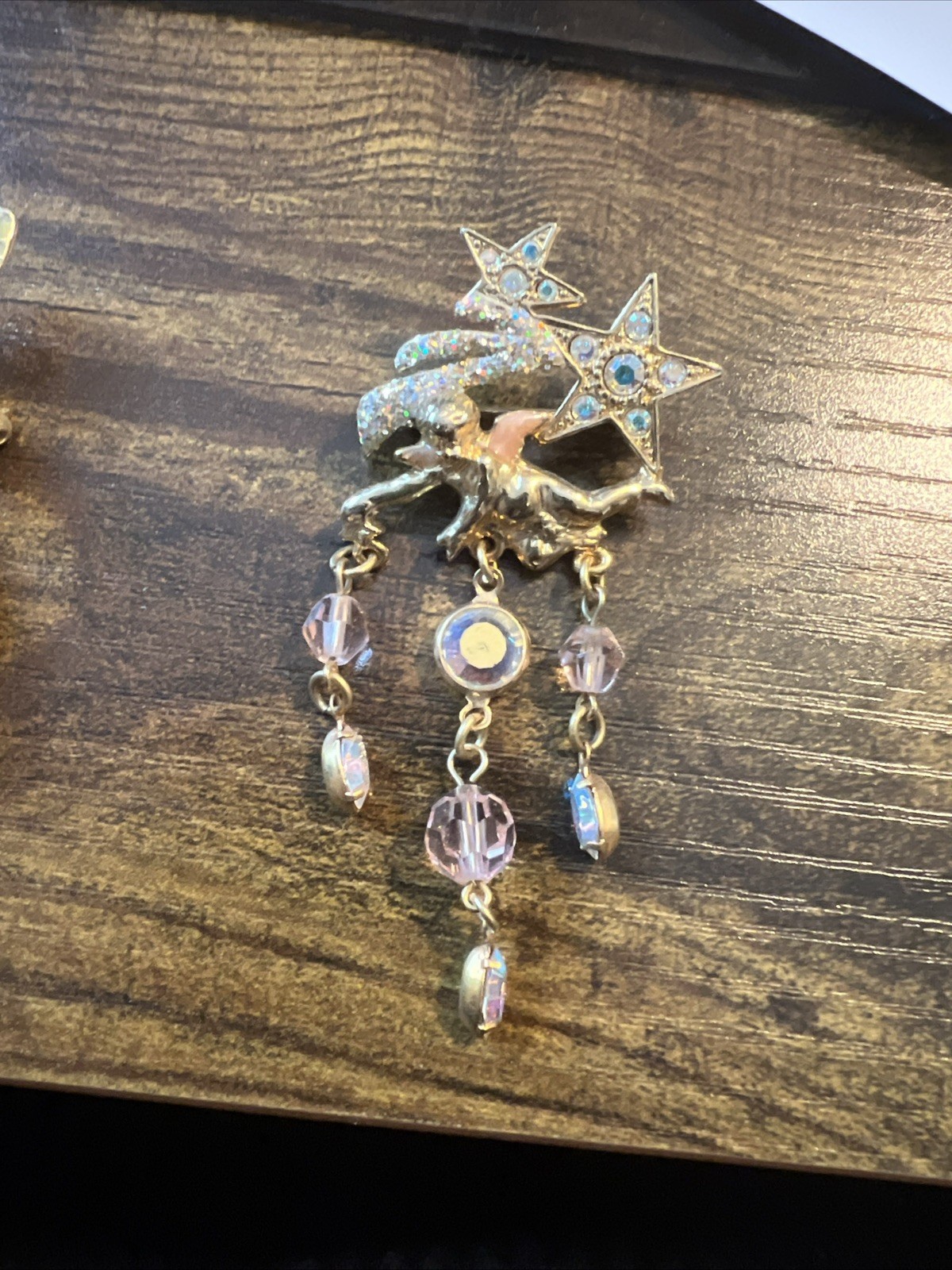 Kirks Folly Cherub, Stars Goldtone Pin w/ AB stones, dangle crystals, Never used