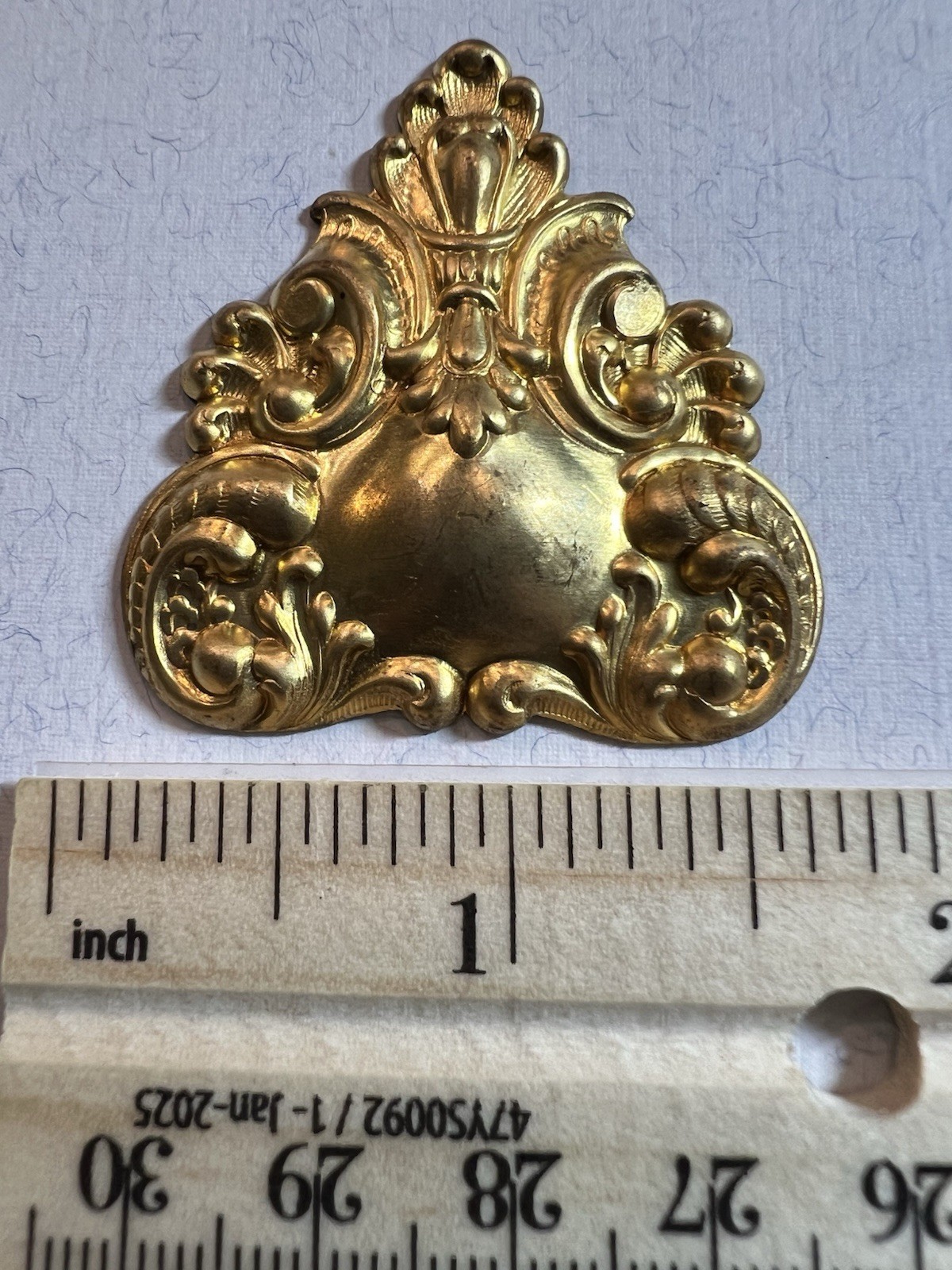 VINTAGE DECORATIVE RAW BRASS STAMPING FROM FAMOUS MAKER FOR JEWELRY/CRAFT/DECOR