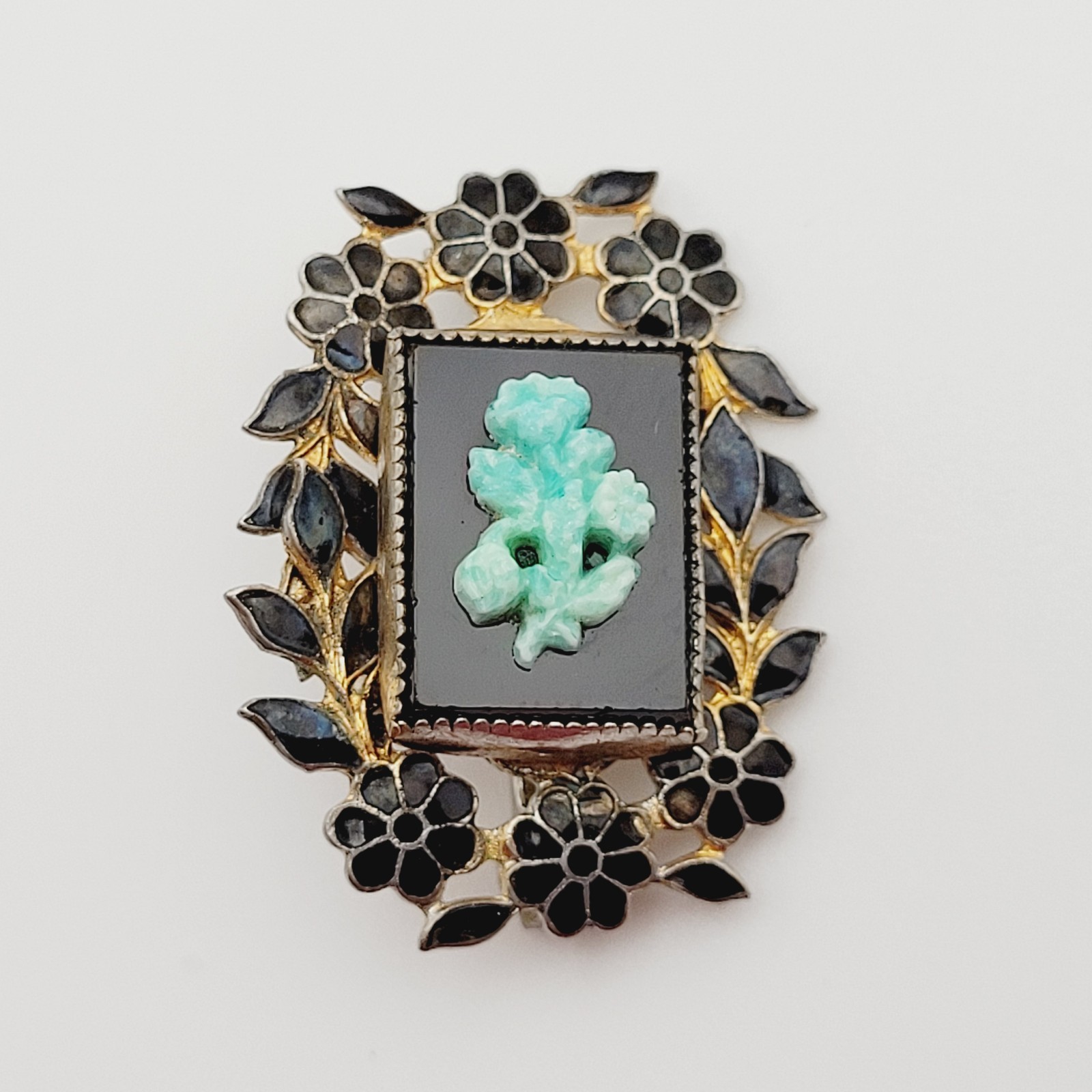 Nouveau Peking Glass Floral Victorian Mourning Brooch Style 1930s Vintage Brooch
