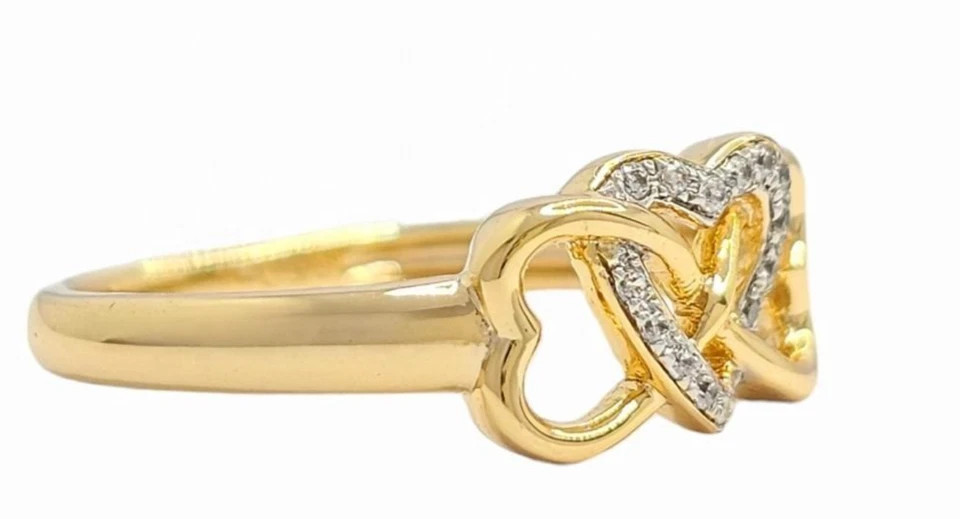 0.12TCW Round Cut White Moissanite Heart Shaped Women’s Ring 10K Yellow Gold FN