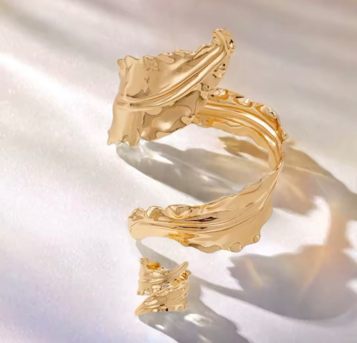 Vintage Gold Leaf Bracelet & Adjustable Spiral Ring Set for Women Pleated Bangle