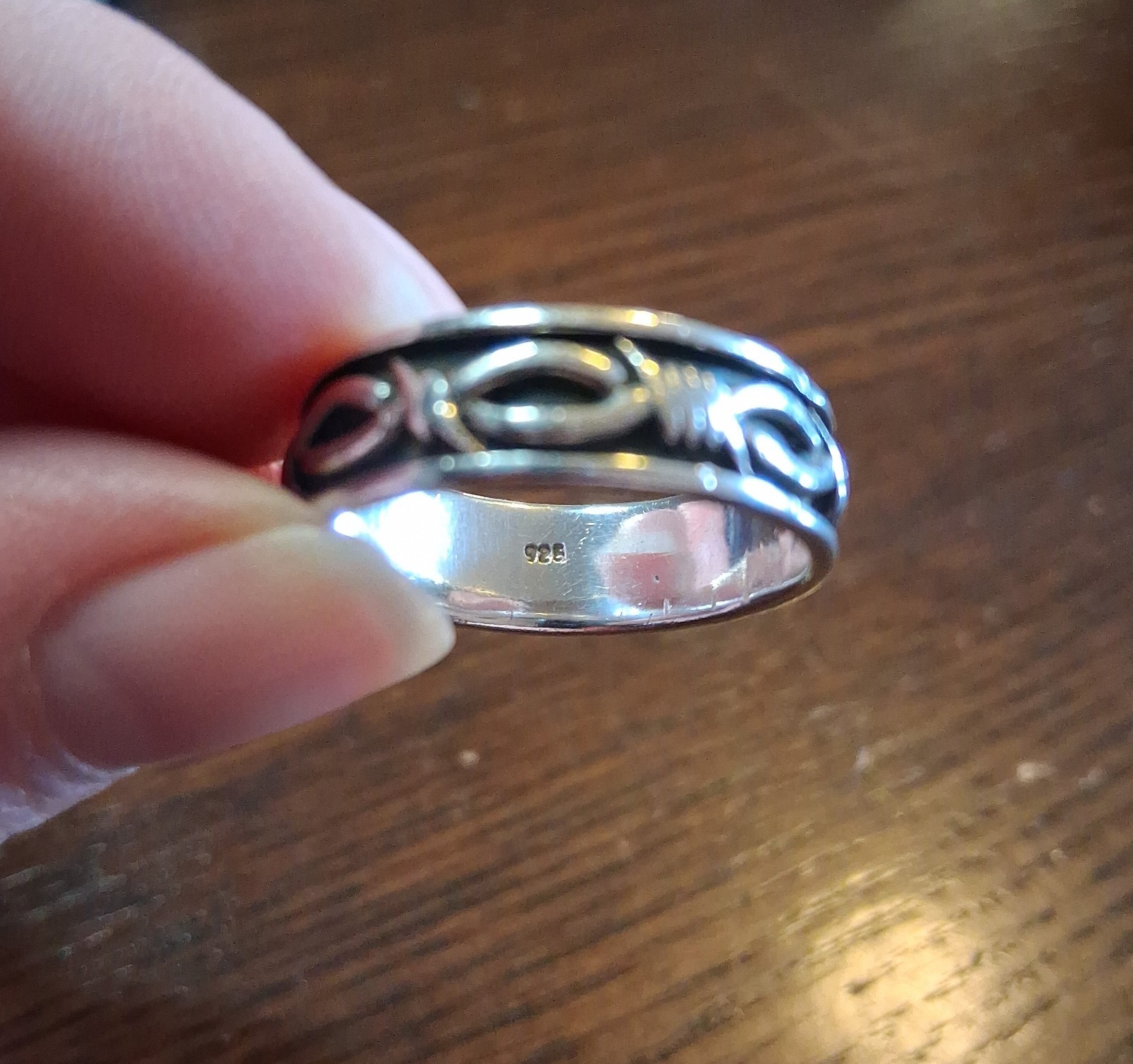Vintage Sterling Barbed Wire 7.5MM WIDE Band Ring Size 13.5 6grams See Pics/Desc