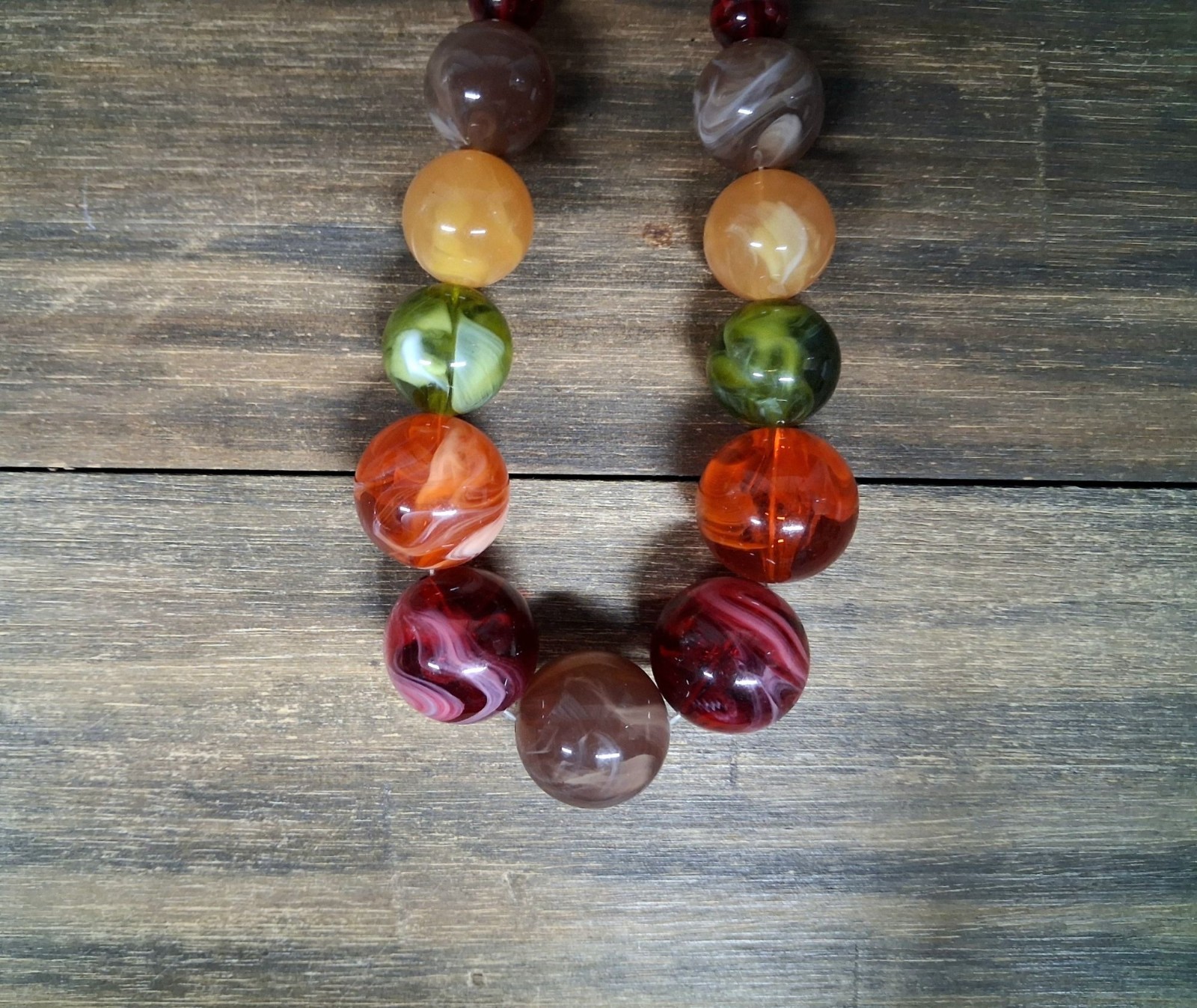 Vintage Beaded Necklace Yellow Brown Orange Magenta Marble Swirl Style