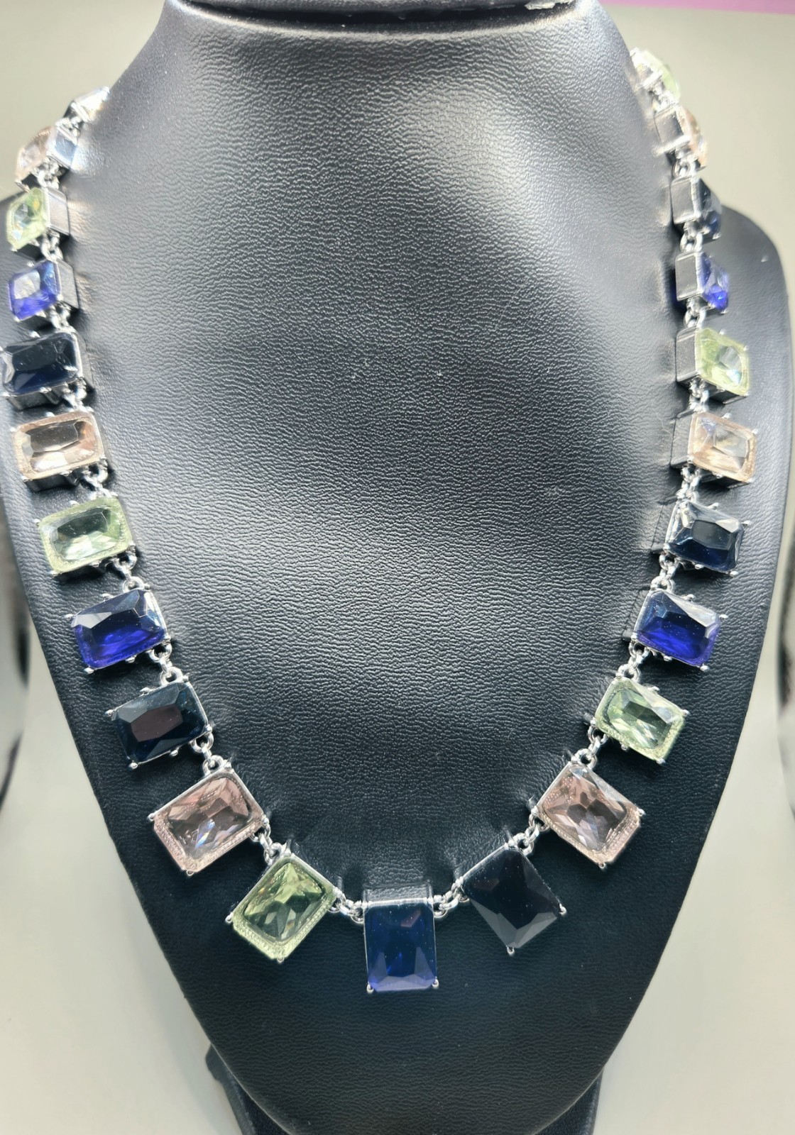 Art Deco Style Choker Necklace 20″ Faceted Chunky Multi Glass Statement 0330