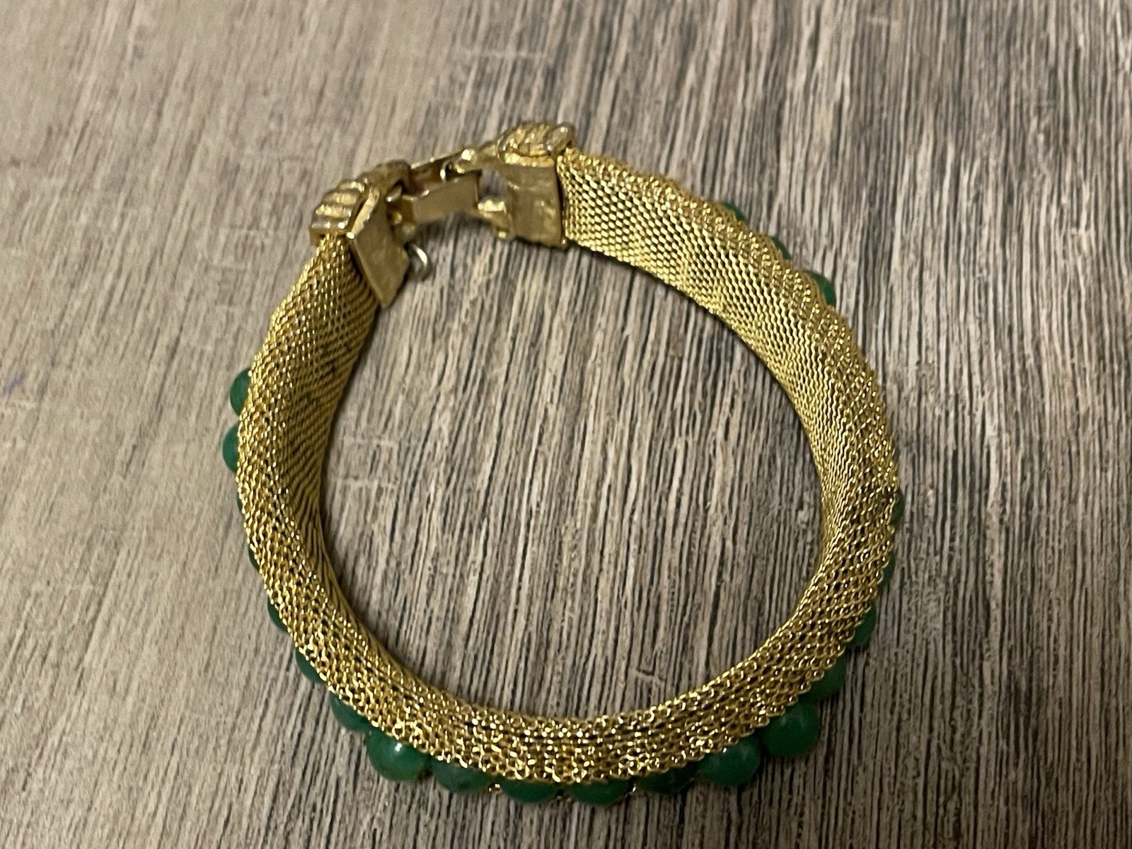 Vintage Gold Tone Woven Mesh Bracelet Green Plastic Beads Wide Bracelet