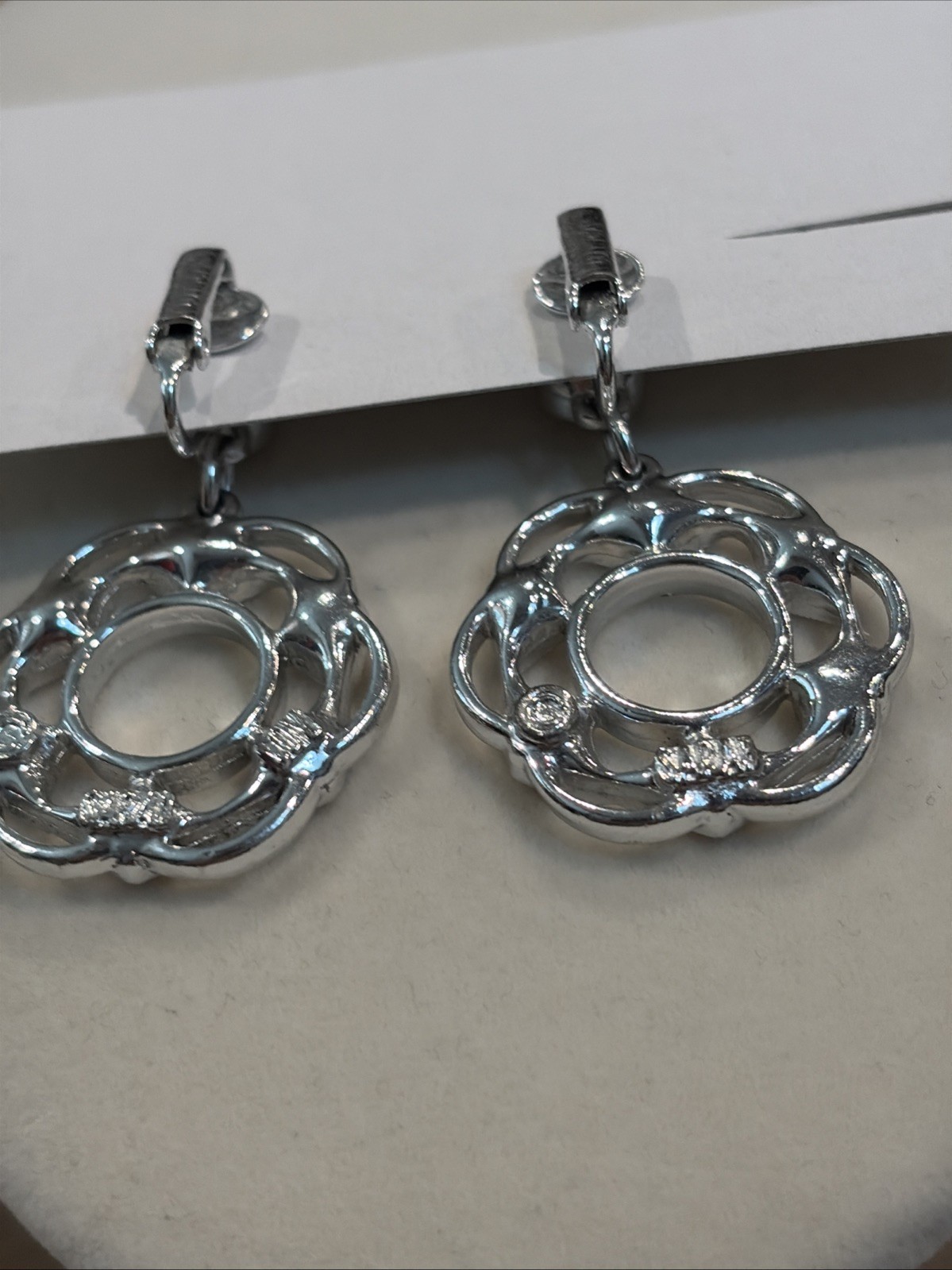 Vintage Sarah Coventry Rhinestone Silver Tone Dangle Clip On Earrings