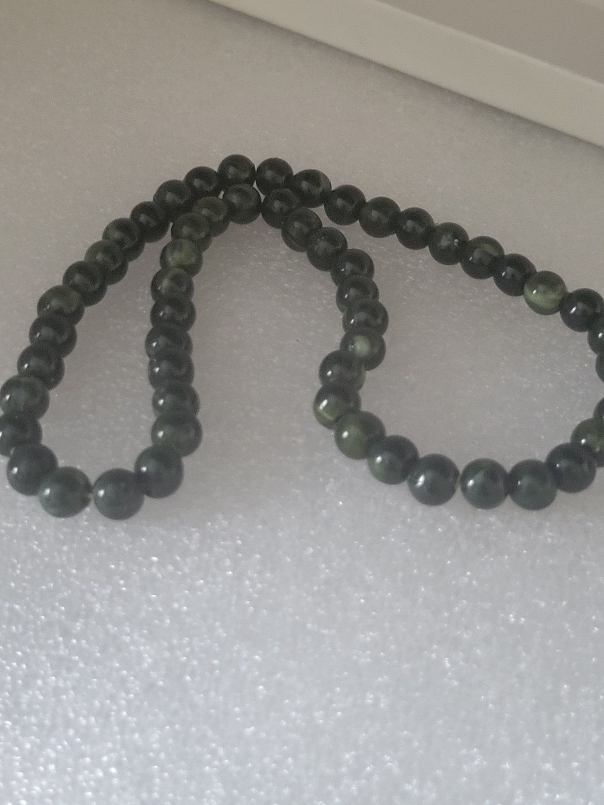 Vintage Jade Round Bead Choker Necklace Green Slip On No Clasp