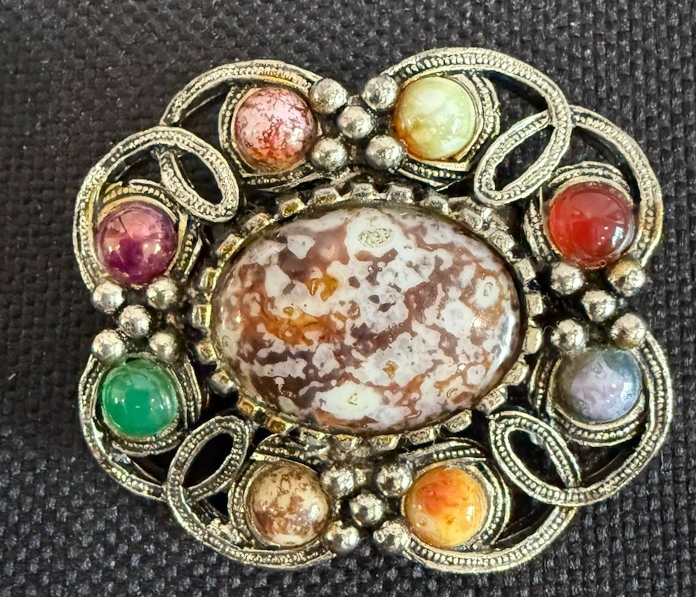 Vintage Brooch Pin 9 Colored Stones Bezel Settings 1.5” x 1.25”