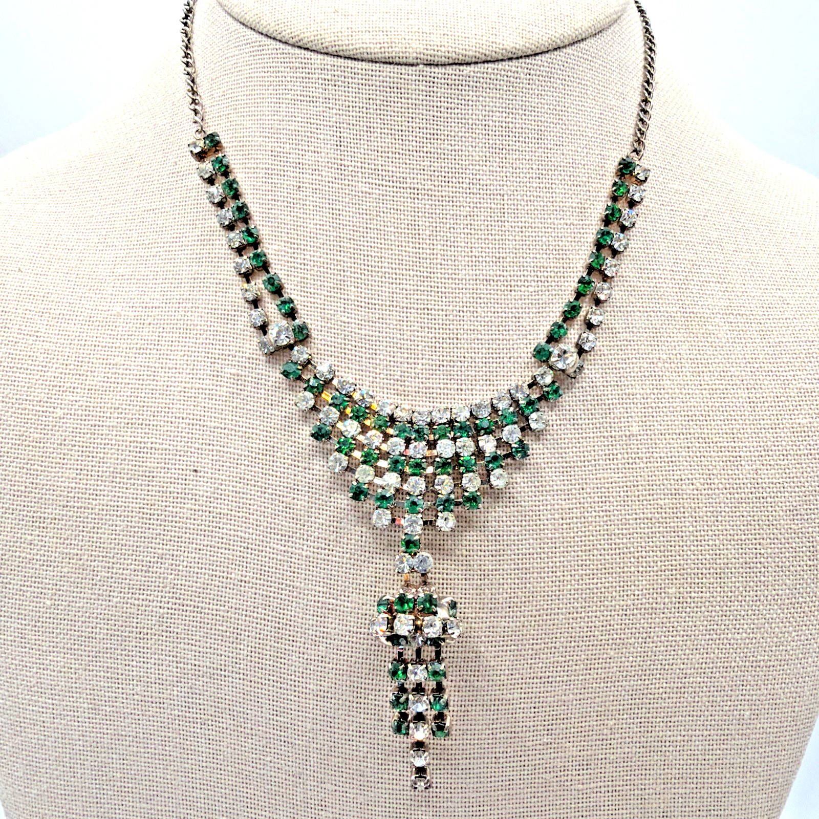 Vtg Kramer of New York emerald green and clear rhinestone necklace
