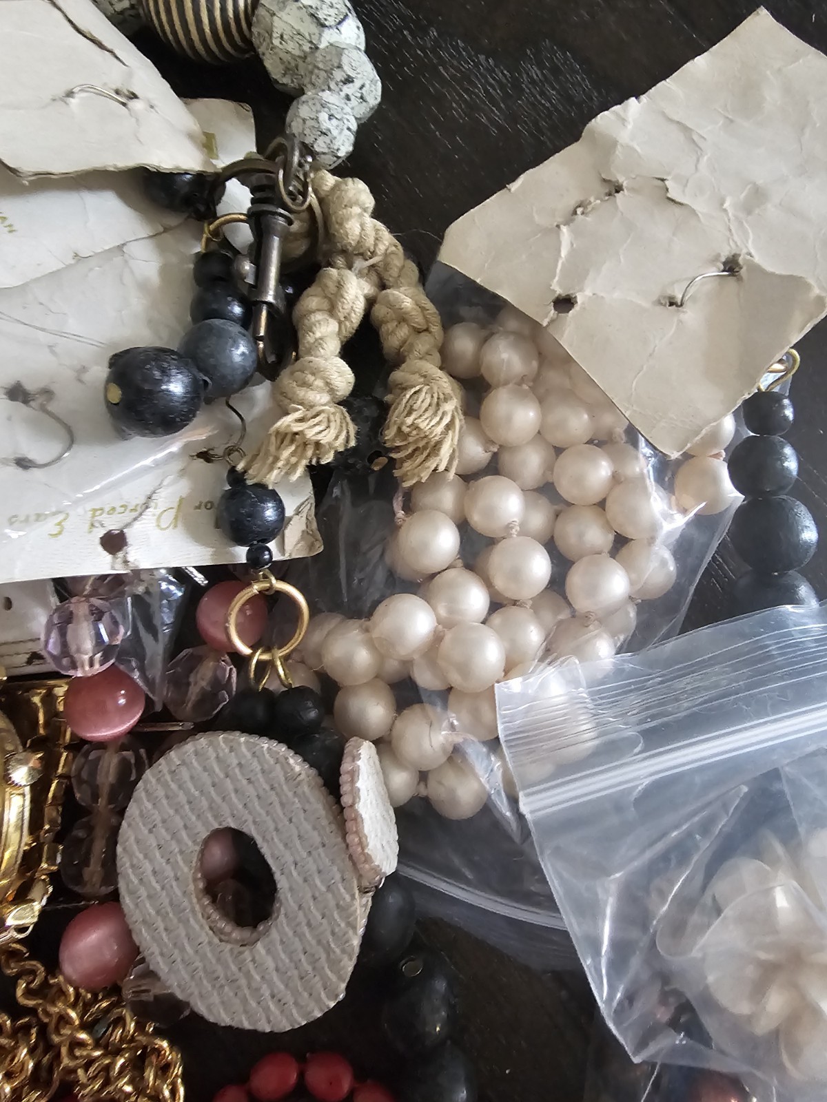 3LB 9OZ Lot of Unsearched Jewelry Repair Craft Wear Lot