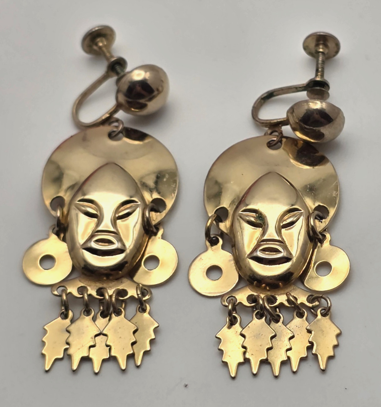 Vintage Gold Tone Tribal Mask Dangle Earrings Screw Back African Ethnic 2 In