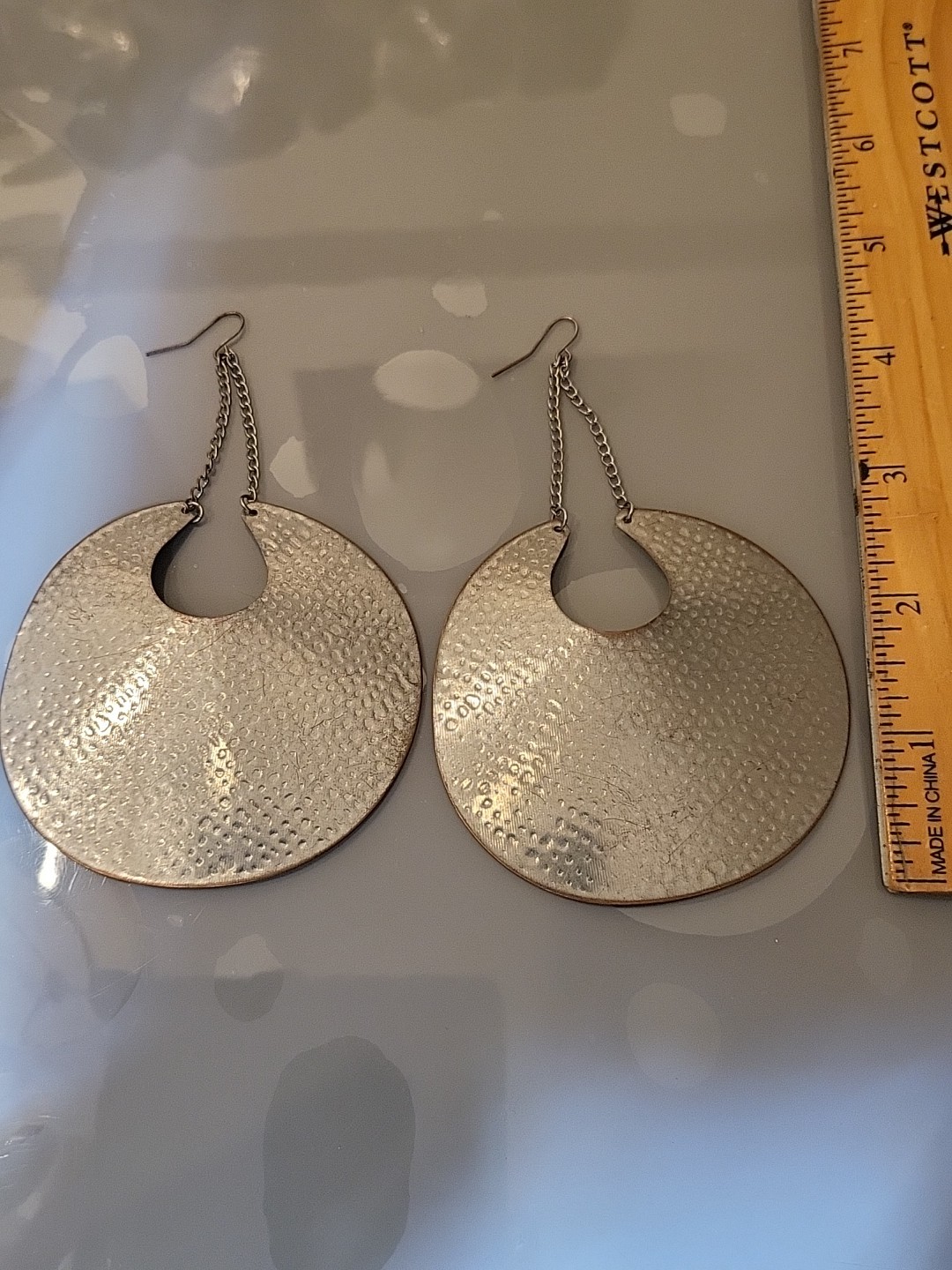 Vintage Handmade Artist Silver Tone Crescent Moon Earrings Hammered Metal Lg L20