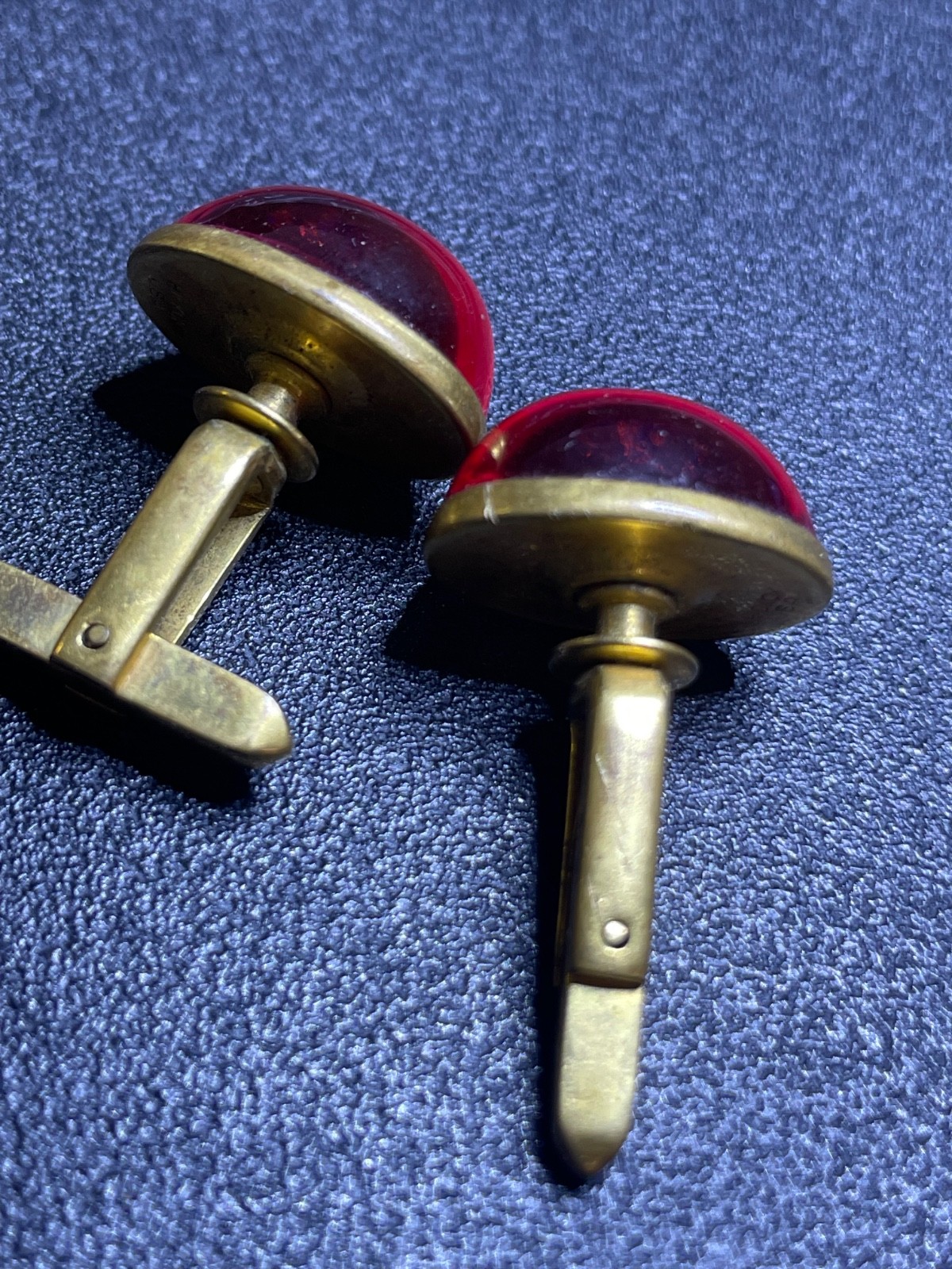 Vintage Hickok Gold Tone Ruby Red Jelly Belly Lucite Cabochon Cufflinks MCM