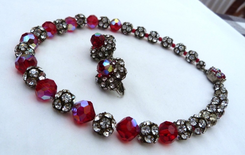VINTAGE DALSHEIM RHINESTONE SPHERES RED CRYSTAL AB BEADS NECKLACE EARRINGS SET