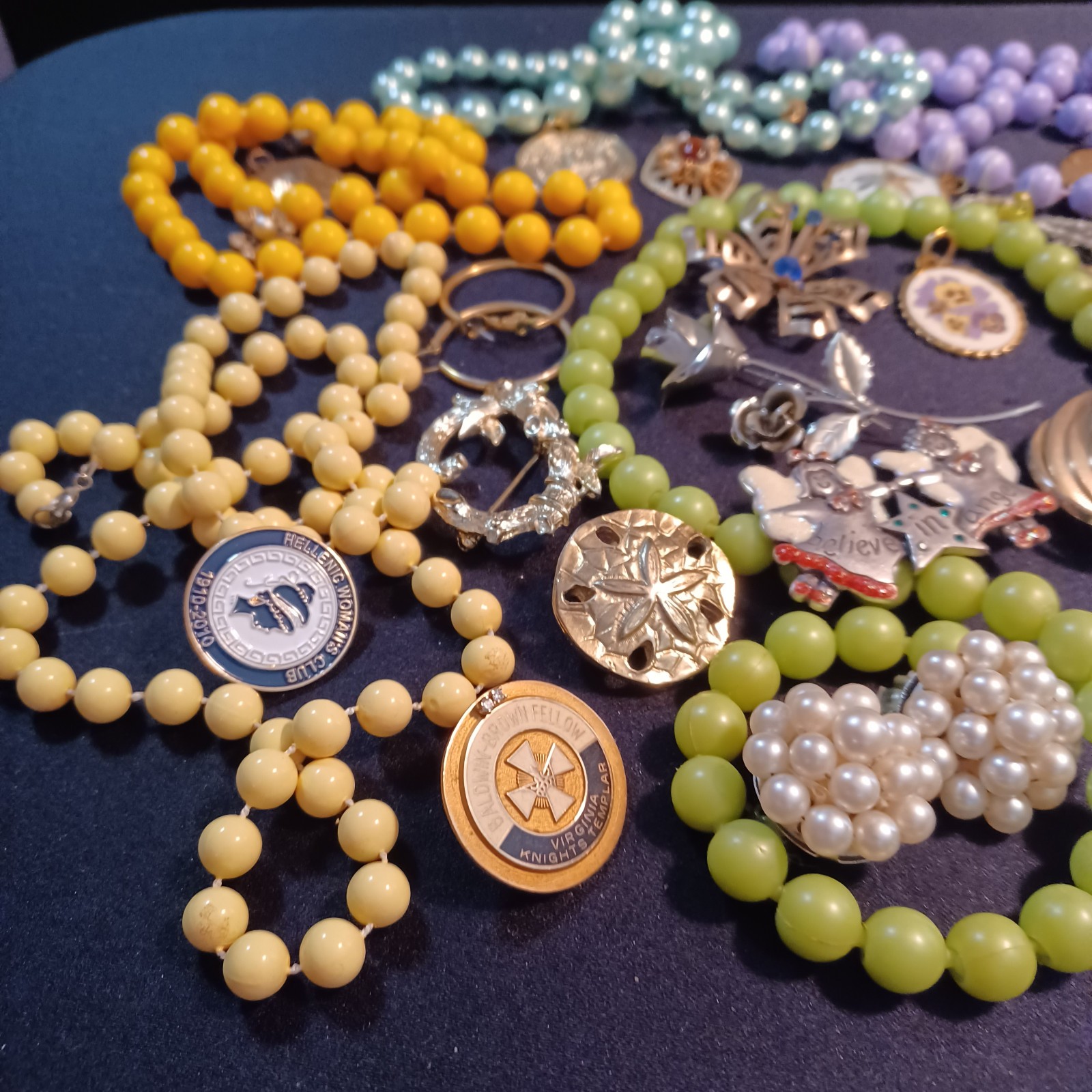 Estate 1 lb. of Mixed Jewelry Lot Vintage-Modern – Good Condition