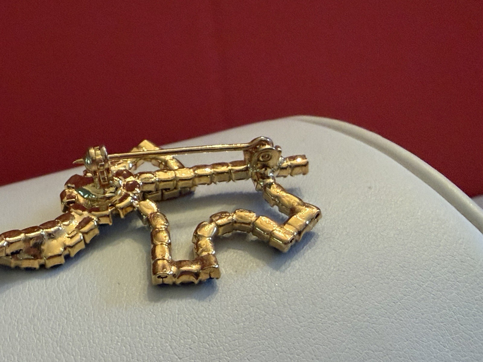 Vintage Gold Tone Red/White/Blue Paste Glass Elephant Brooch/ Pin BinR