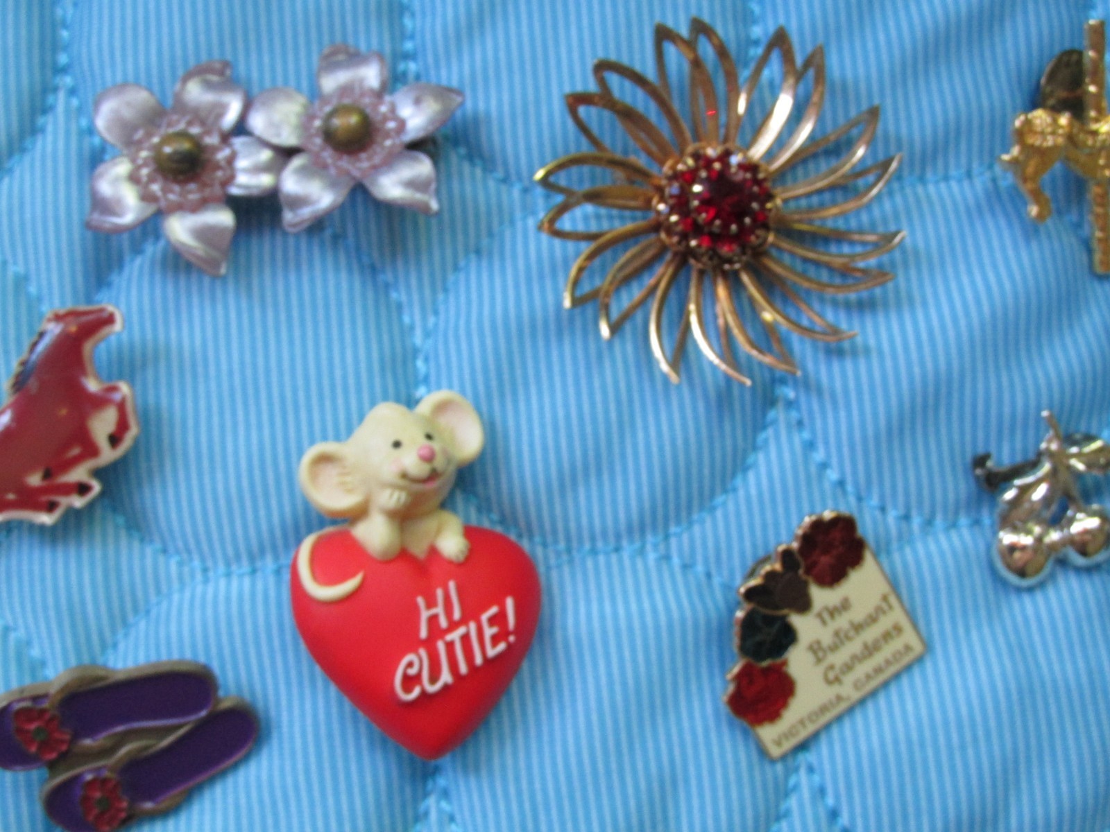 Lot of 35 Mixed Lot Brooches/Pins – some Scratched/Damaged/missing Stones As Is