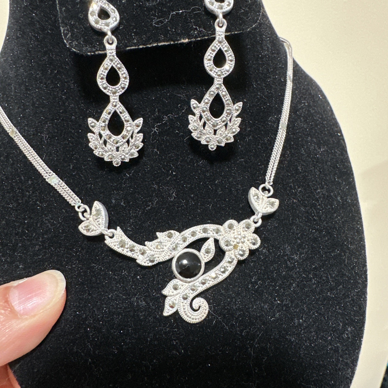 Antique Vintage 925 Sterling Silver Necklace and Earrings set. Statement