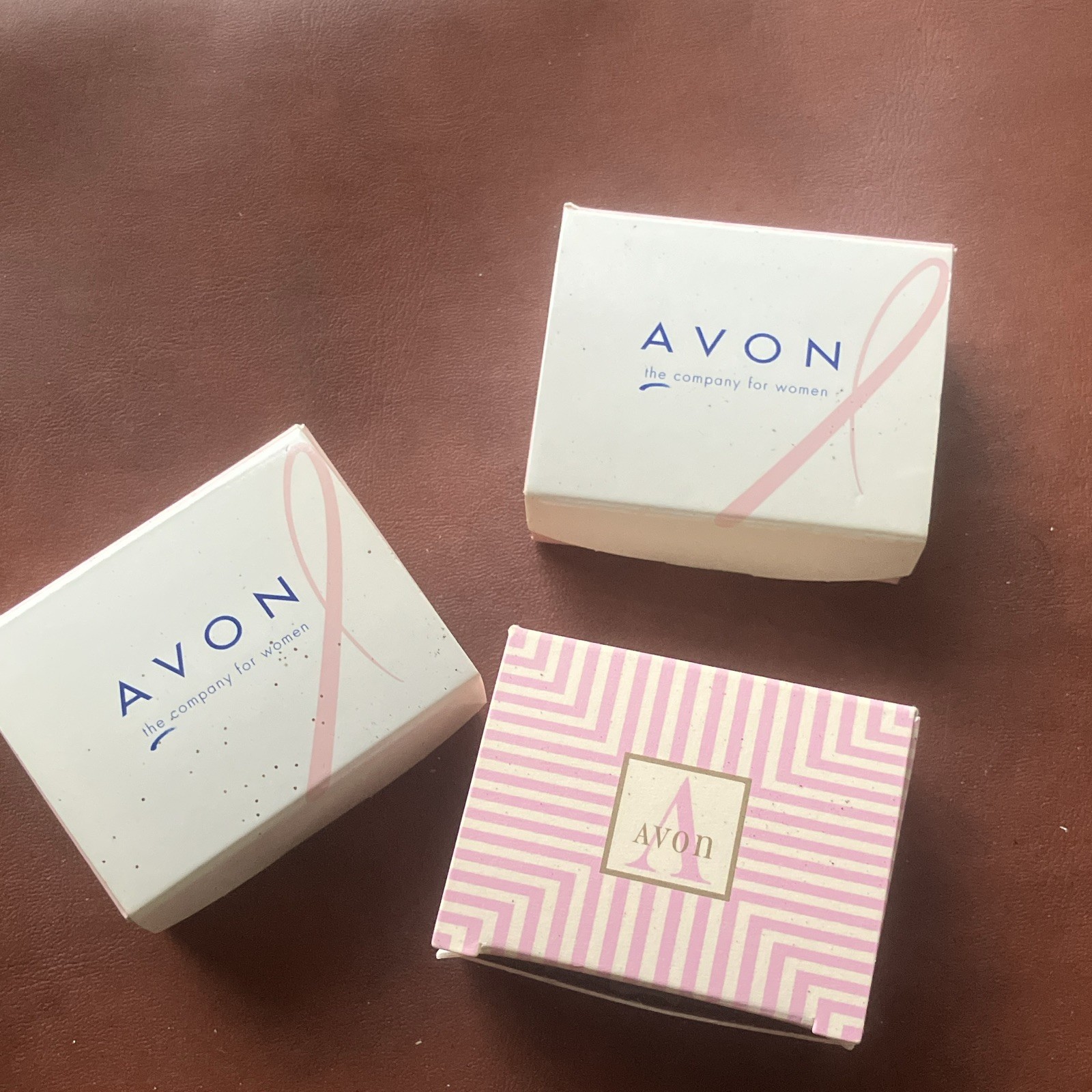 Avon 3pc Ribbon Awareness Lot: 2 Pins/Brooches + Clip-On Earrings, Rhinestone